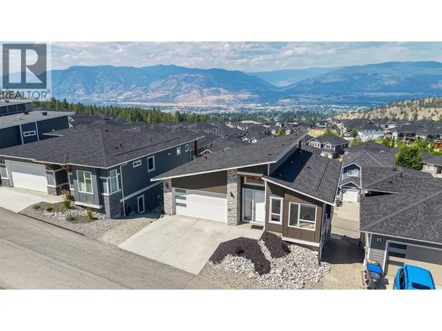1076 SYER ROAD, Penticton 5
