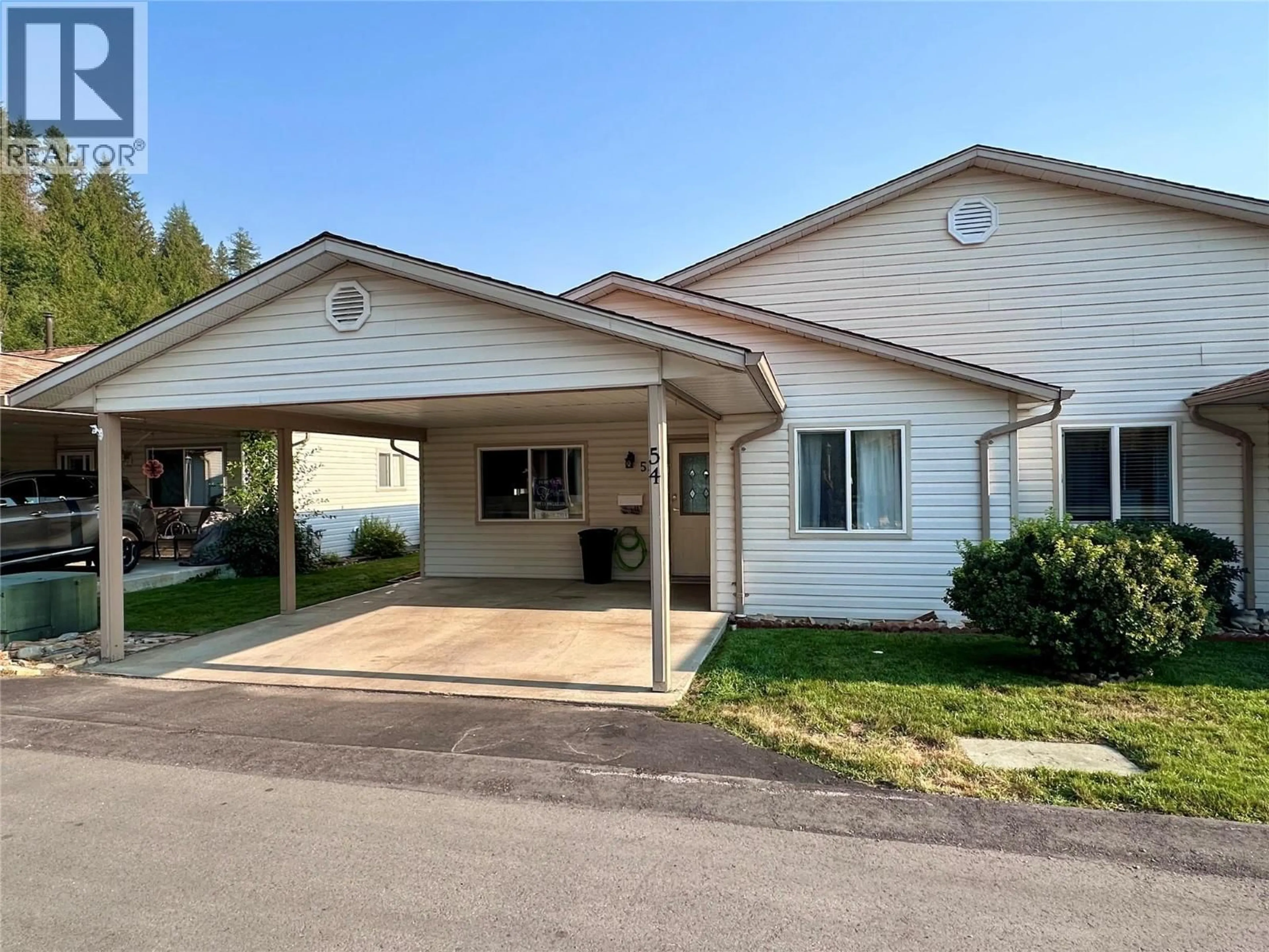 Home with vinyl exterior material, street for 54 - 2210 COLUMBIA AVENUE, Castlegar British Columbia V1N2X1
