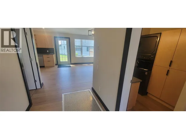 3 - 611 CASLEY COURT, New Denver 3