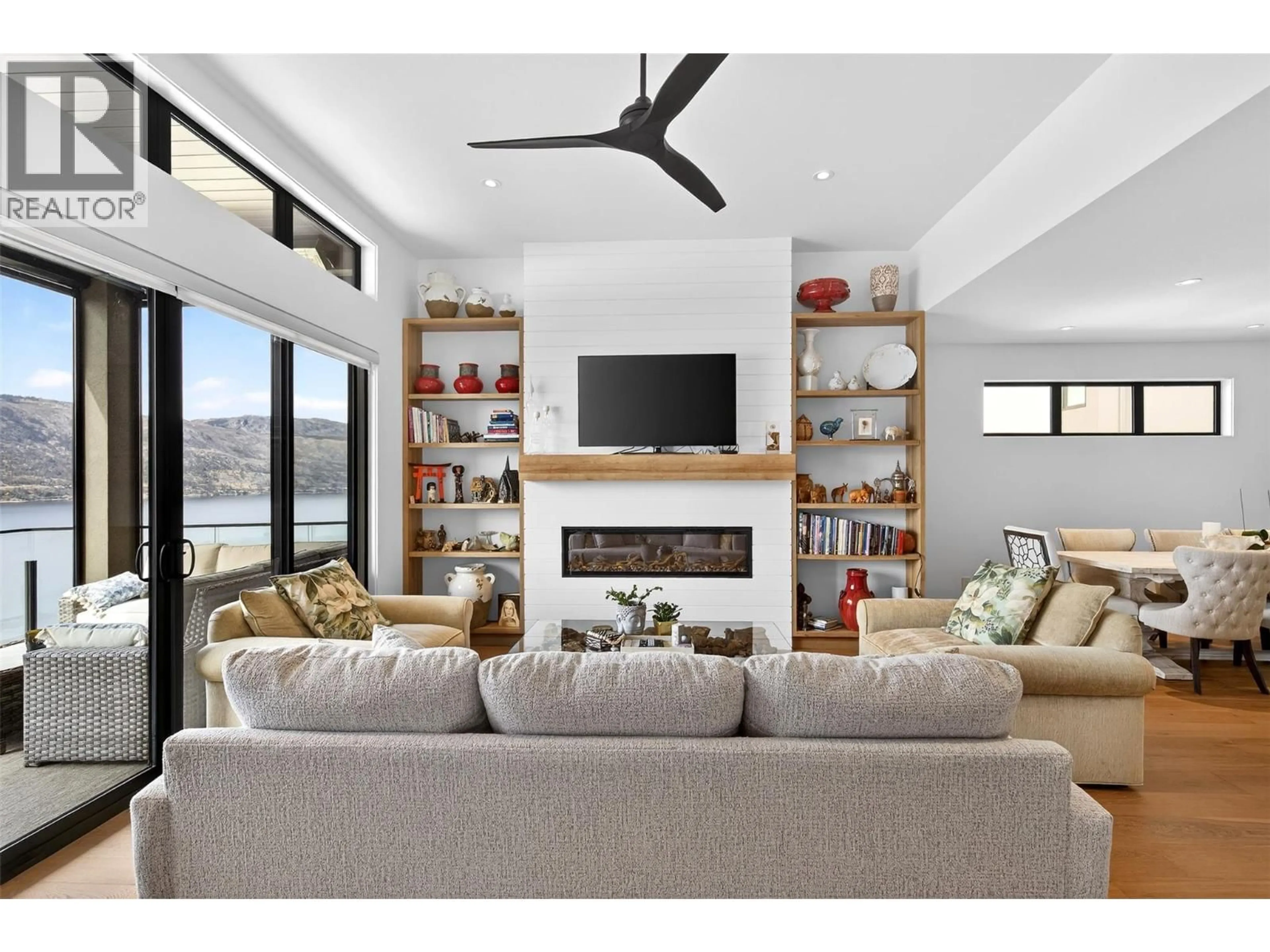 Living room with furniture, unknown for 12 - 9201 OKANAGAN CENTRE ROAD WEST, Lake Country British Columbia V4V0B8