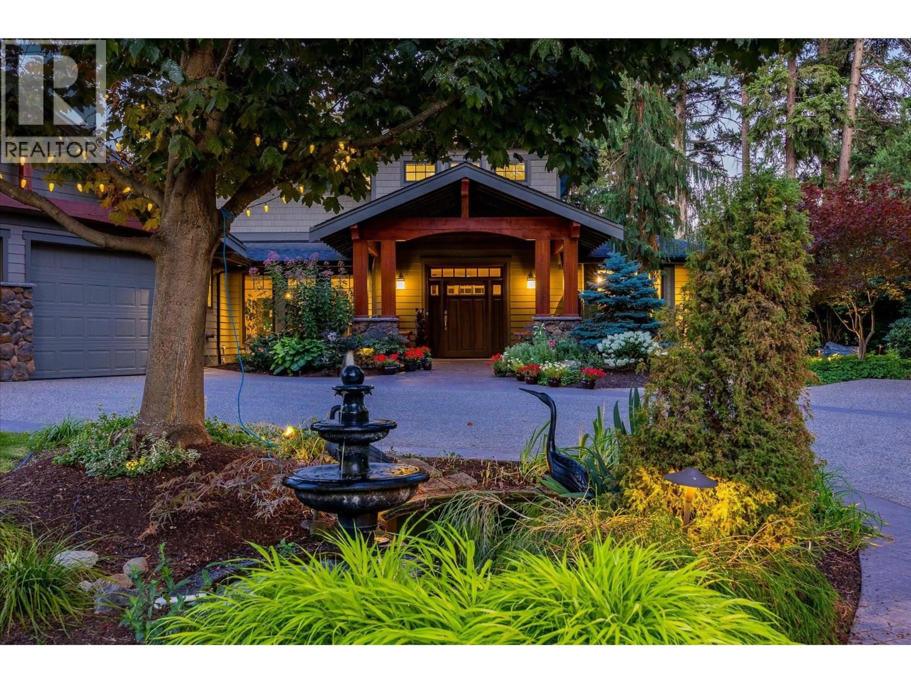 Indoor entryway for 4295 HOBSON ROAD, Kelowna British Columbia V1W1Y4