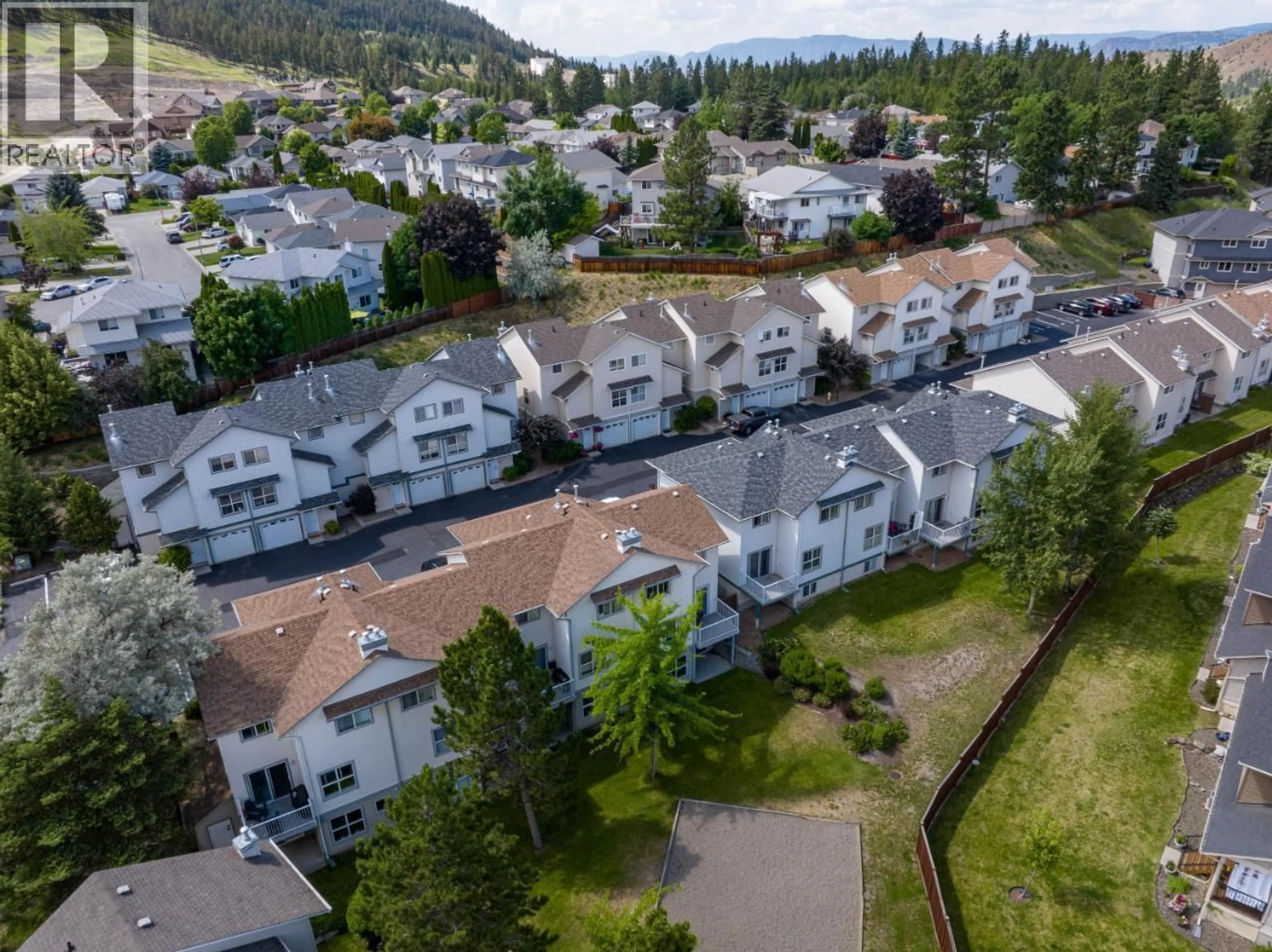 A pic from outside/outdoor area/front of a property/back of a property/a pic from drone, mountain view for 20 - 1920 HUGH ALLAN DRIVE, Kamloops British Columbia V1S1Y5