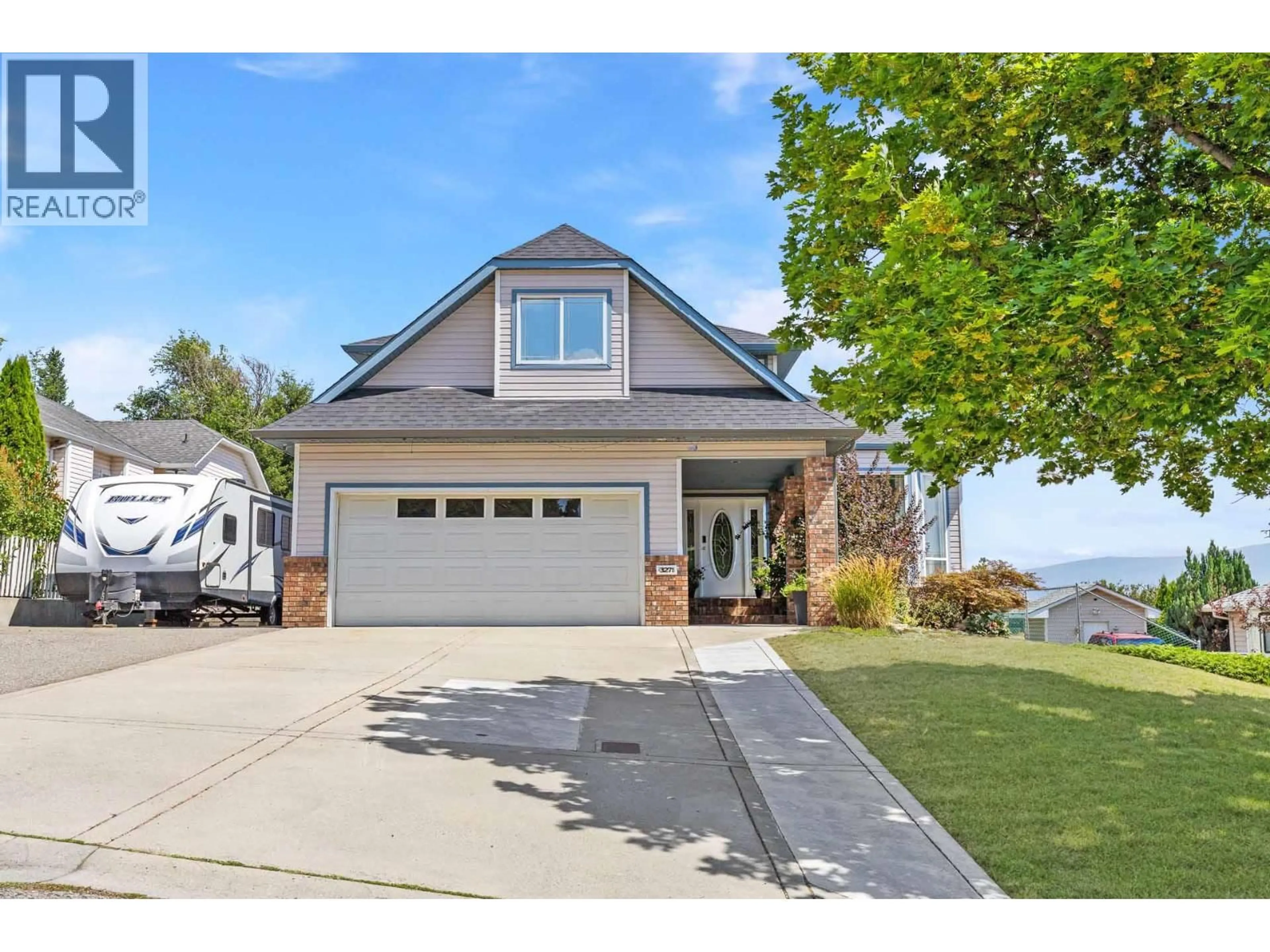 Home with vinyl exterior material, unknown for 3271 DEER RIDGE COURT, West Kelowna British Columbia V4T2R3