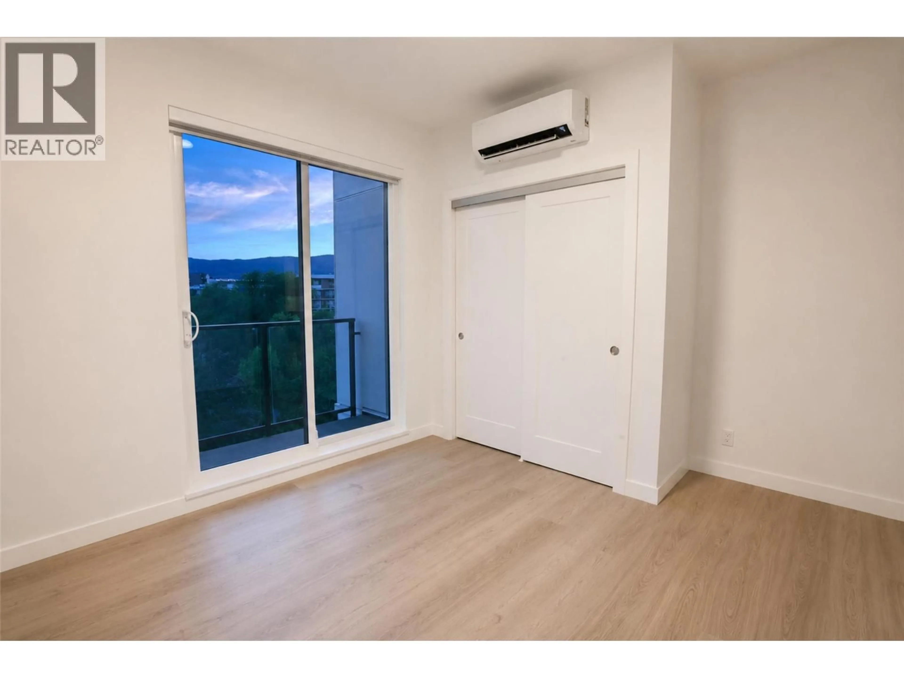 A pic of a room for 409 - 1380 PRIDHAM AVENUE, Kelowna British Columbia V1Y0P7