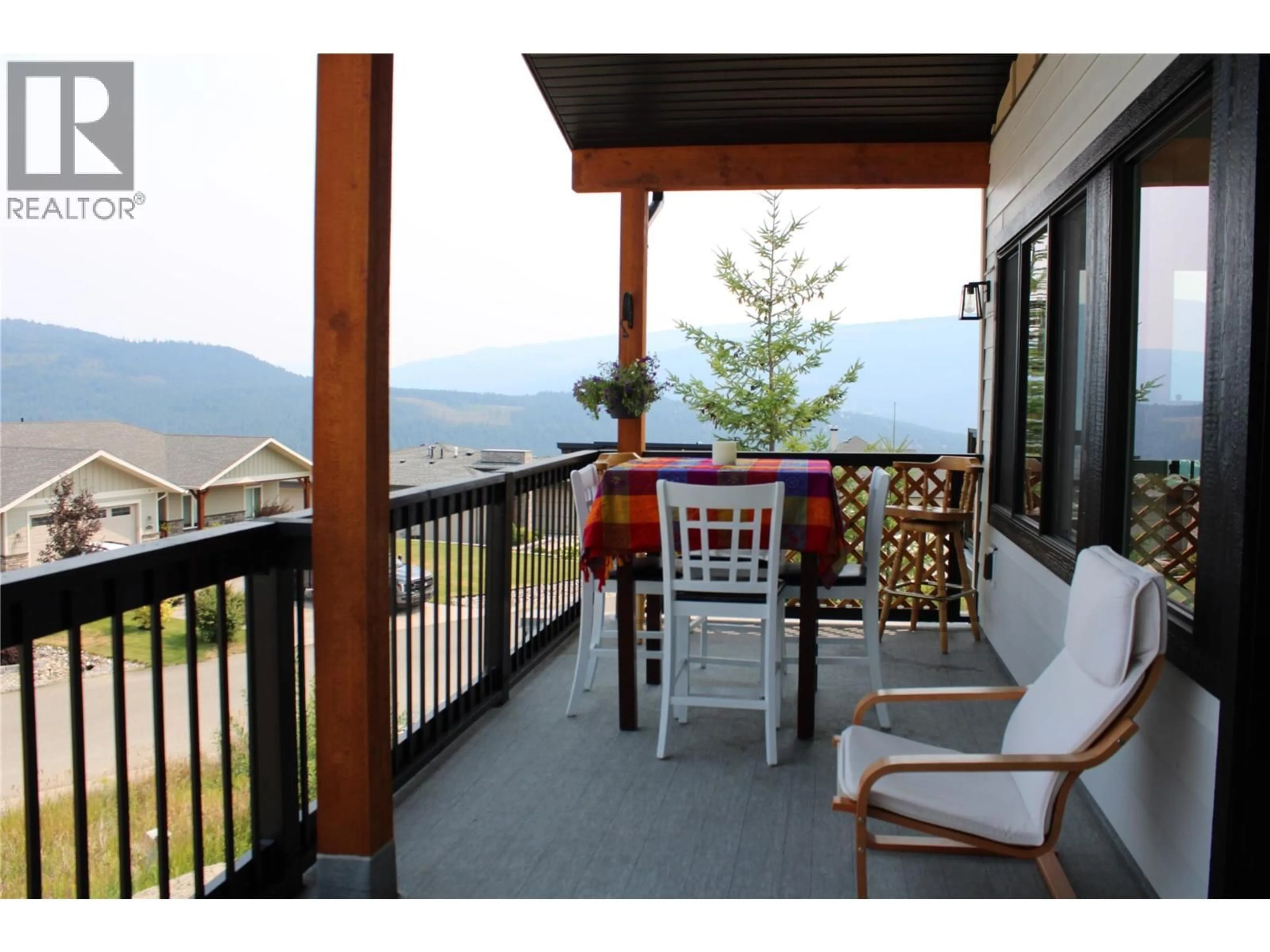 Patio, mountain view for 2545 PANORAMIC WAY, Blind Bay British Columbia V0E1H0