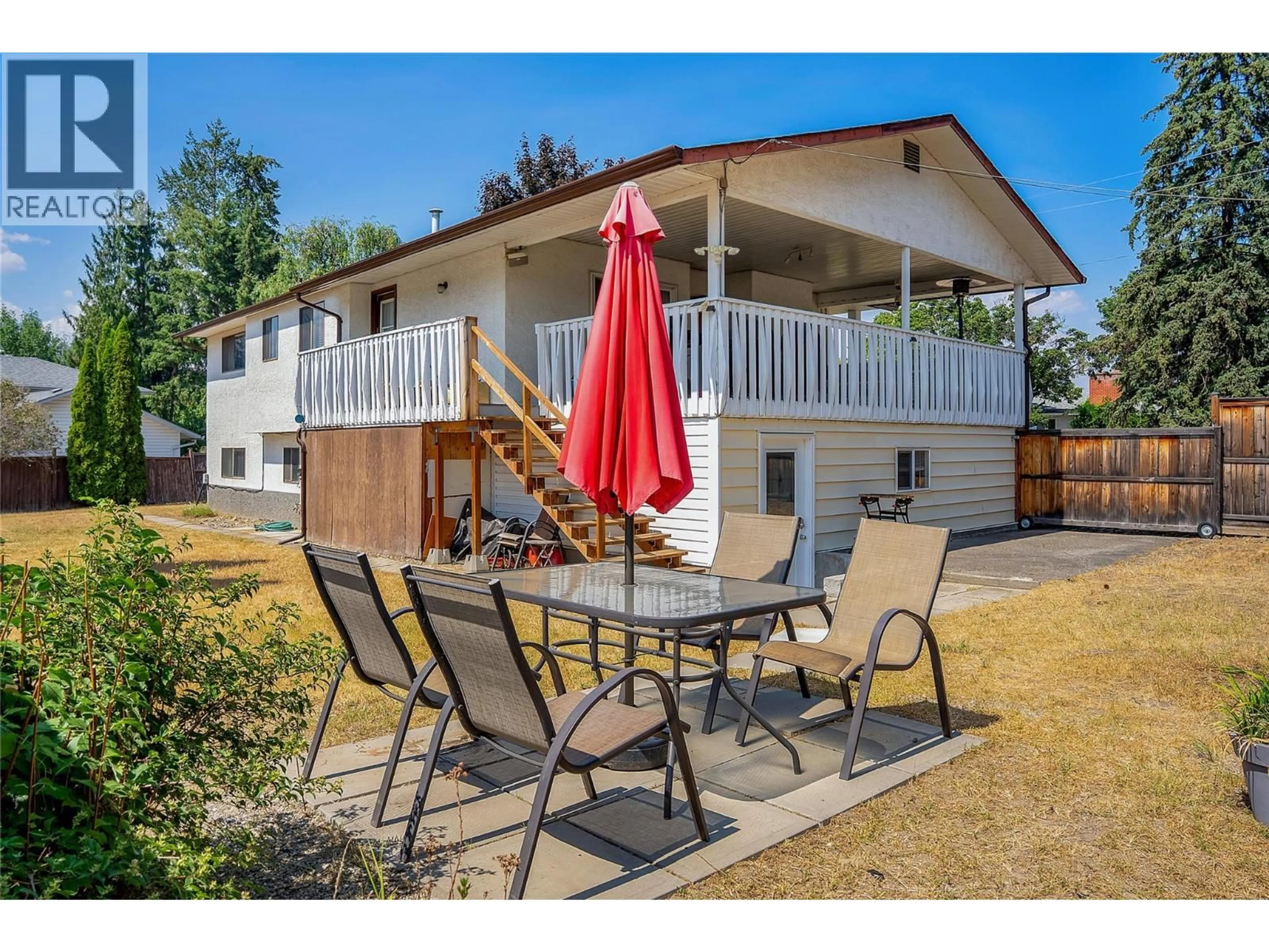 Patio, street for 579 CORYELL ROAD, Kelowna British Columbia V1W1B3