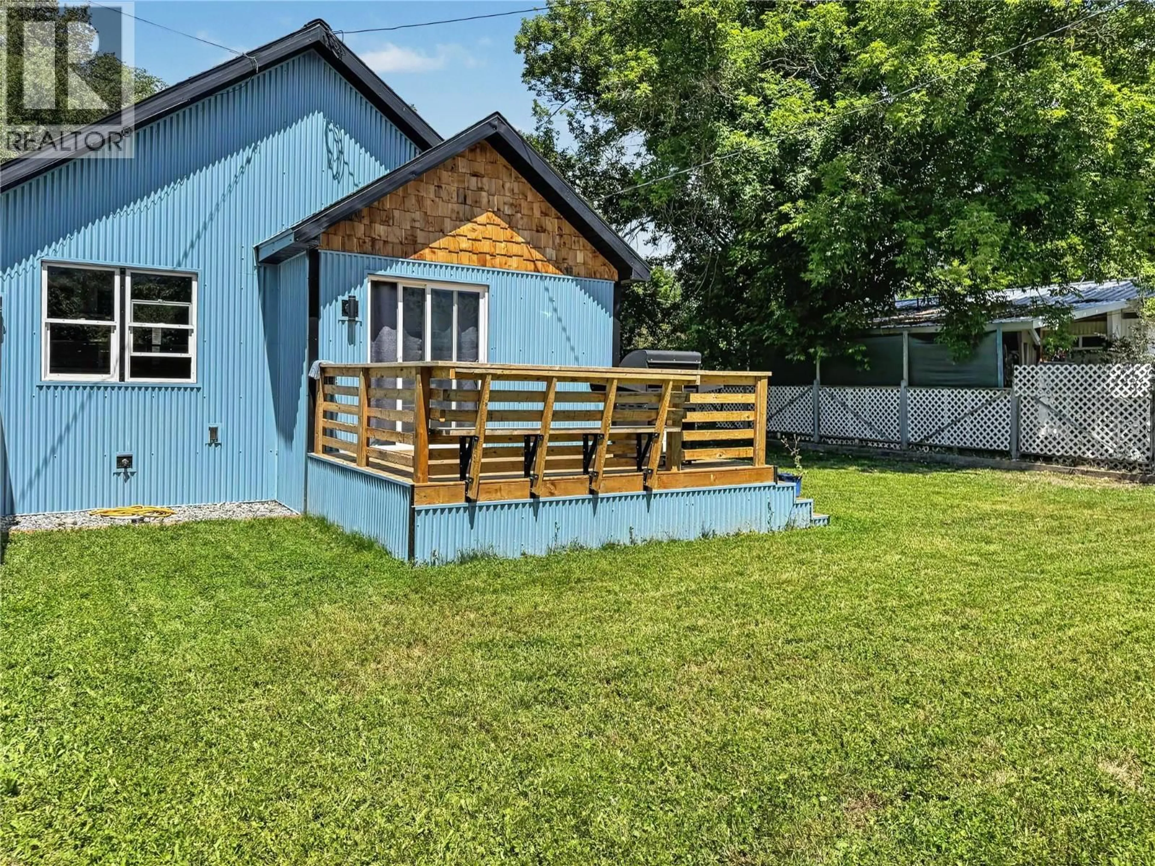 Unknown for 987 KETTLE RIVER DRIVE, Grand Forks British Columbia V0H1H0