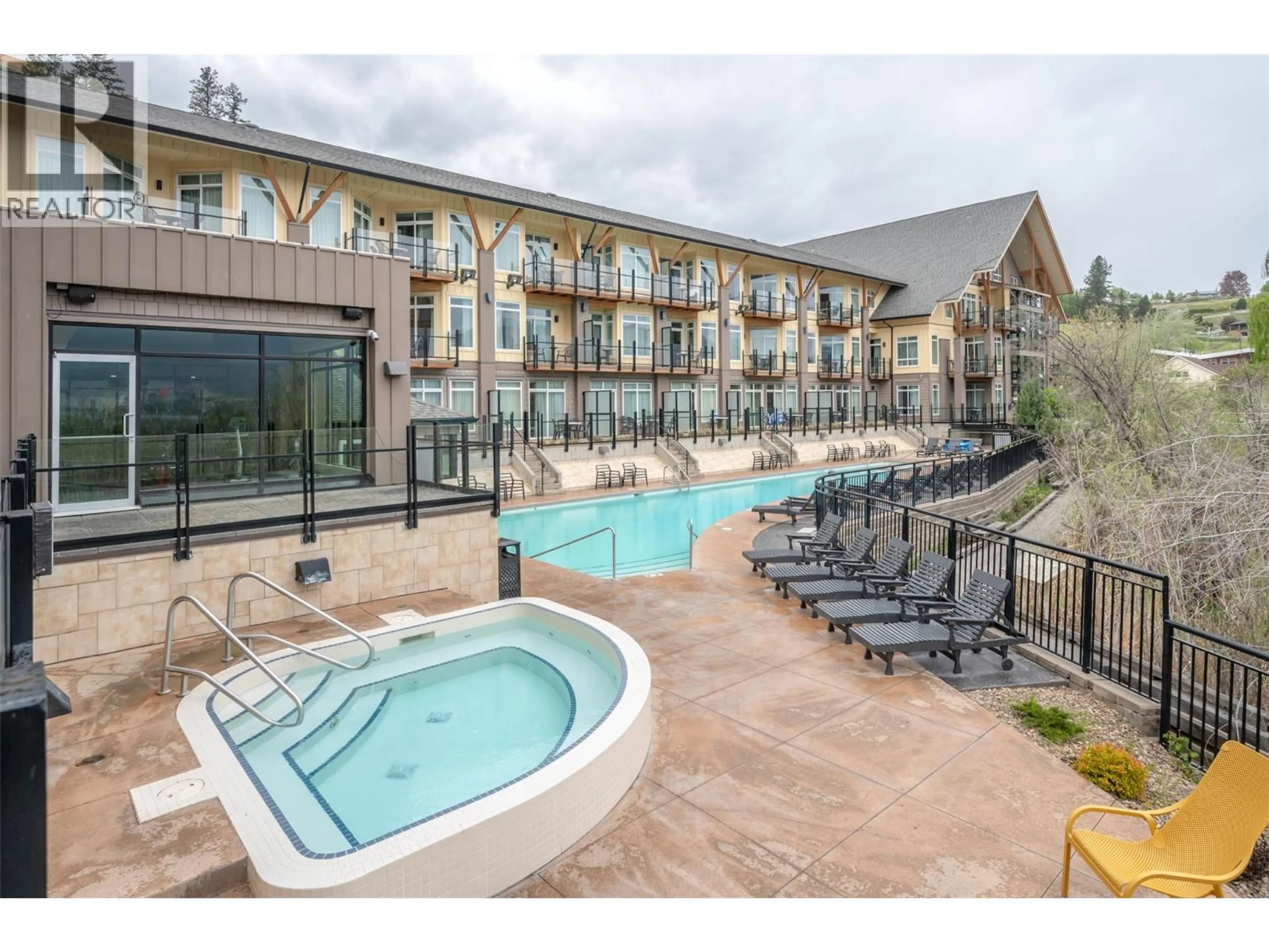 Pool for 104 - 13011 LAKESHORE DRIVE SOUTH, Summerland British Columbia V0H1Z1