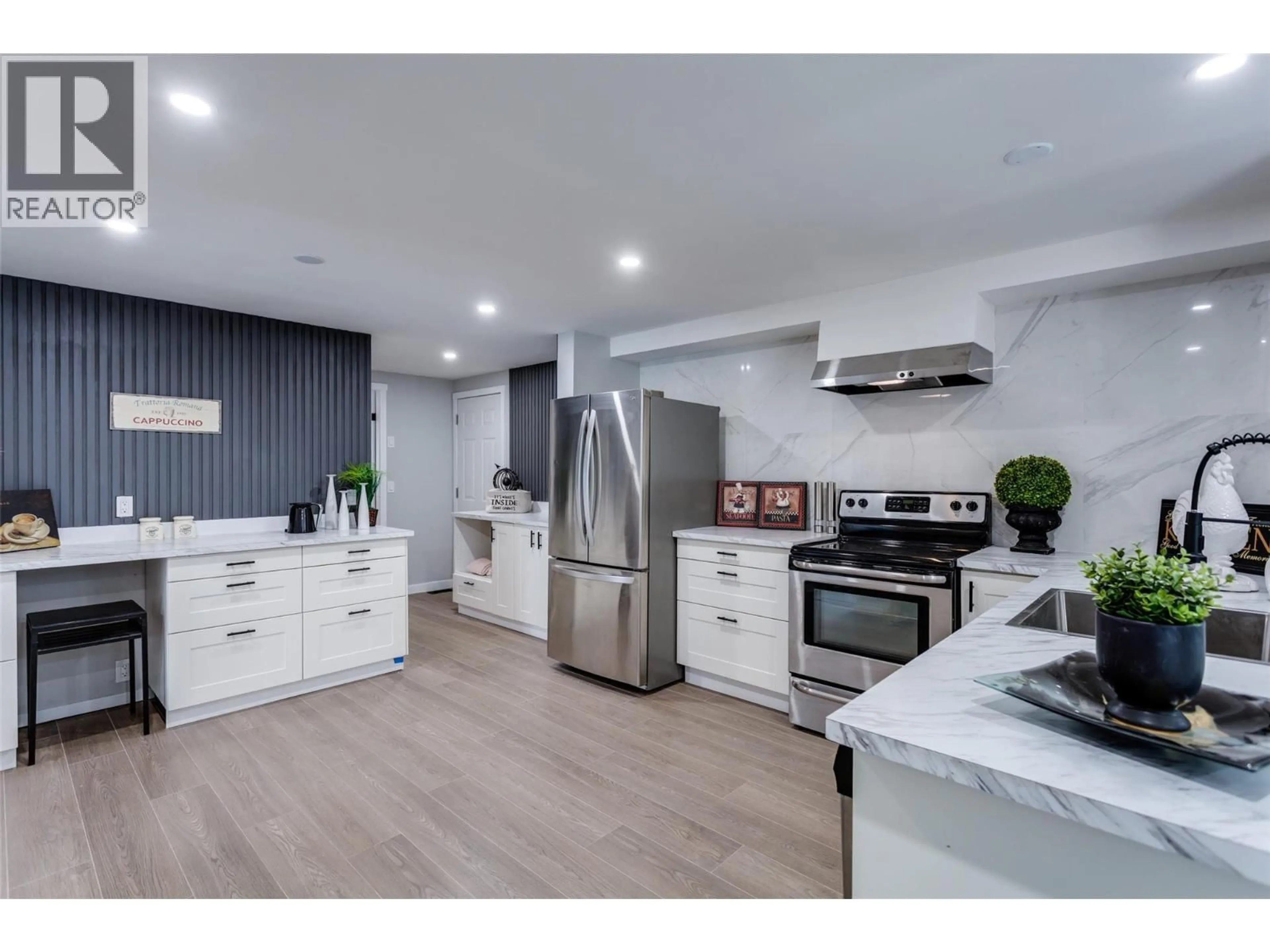 Open concept kitchen, unknown for 174 1999 HIGHWAY 97 OTHER SOUTH, West Kelowna British Columbia V1Z1B2