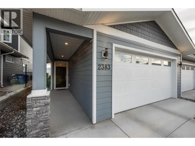 2383 HAWKS BOULEVARD, West Kelowna 3