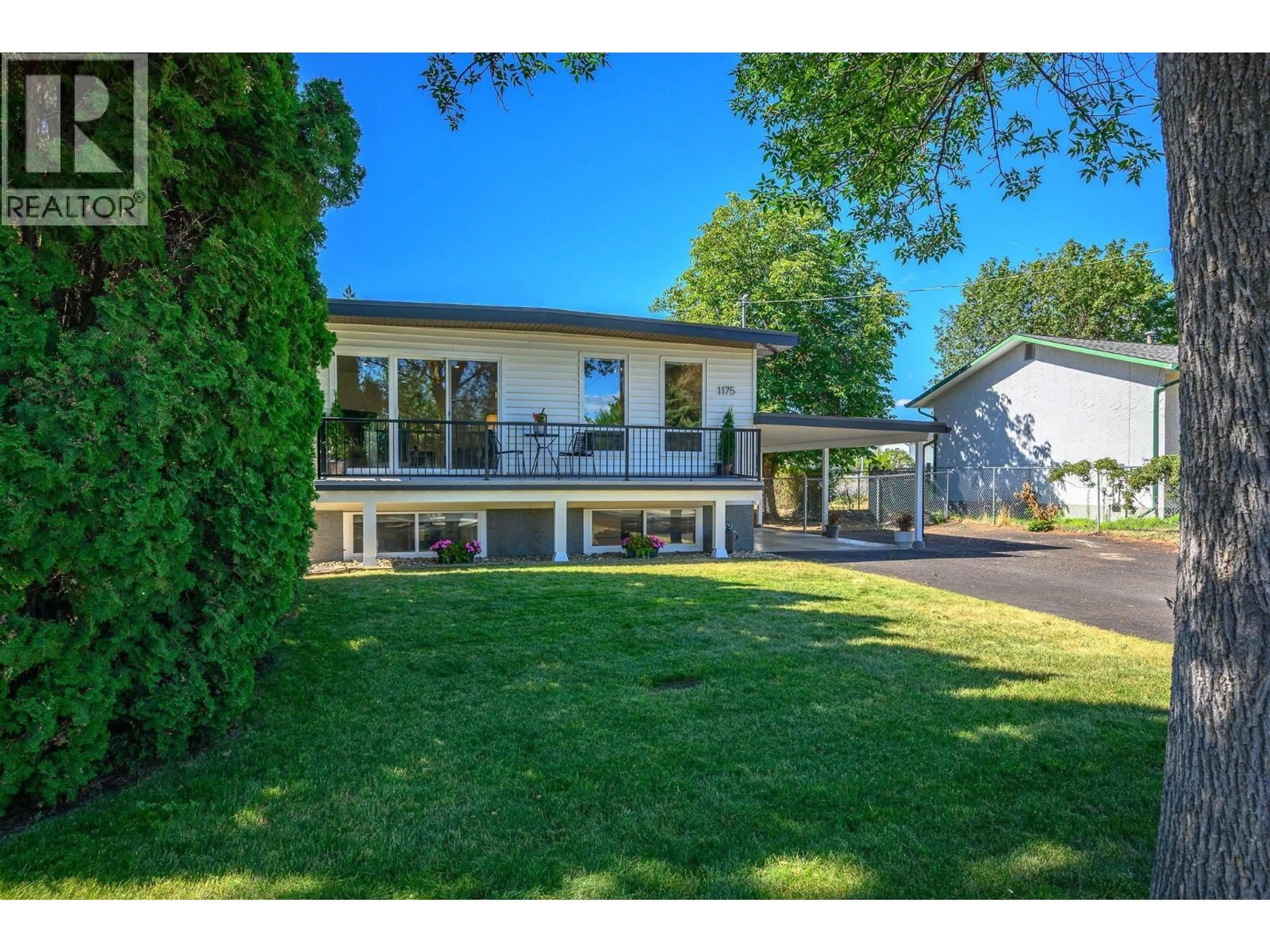 A pic from outside/outdoor area/front of a property/back of a property/a pic from drone, unknown for 1175 NEPTUNE ROAD, Kelowna British Columbia V1X3E4