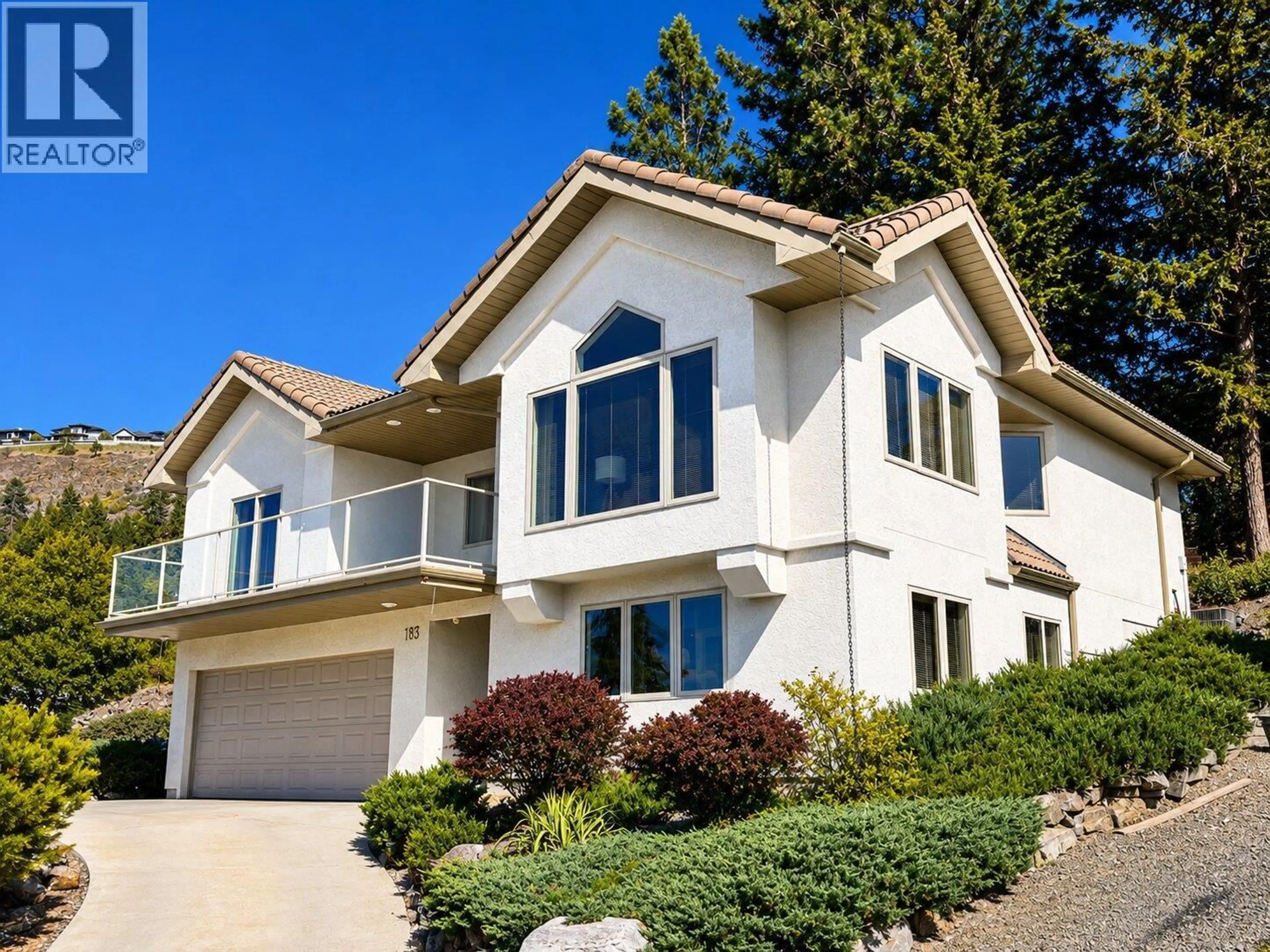 Home with vinyl exterior material, unknown for 183 MAGIC DRIVE, Kelowna British Columbia V1V1N2