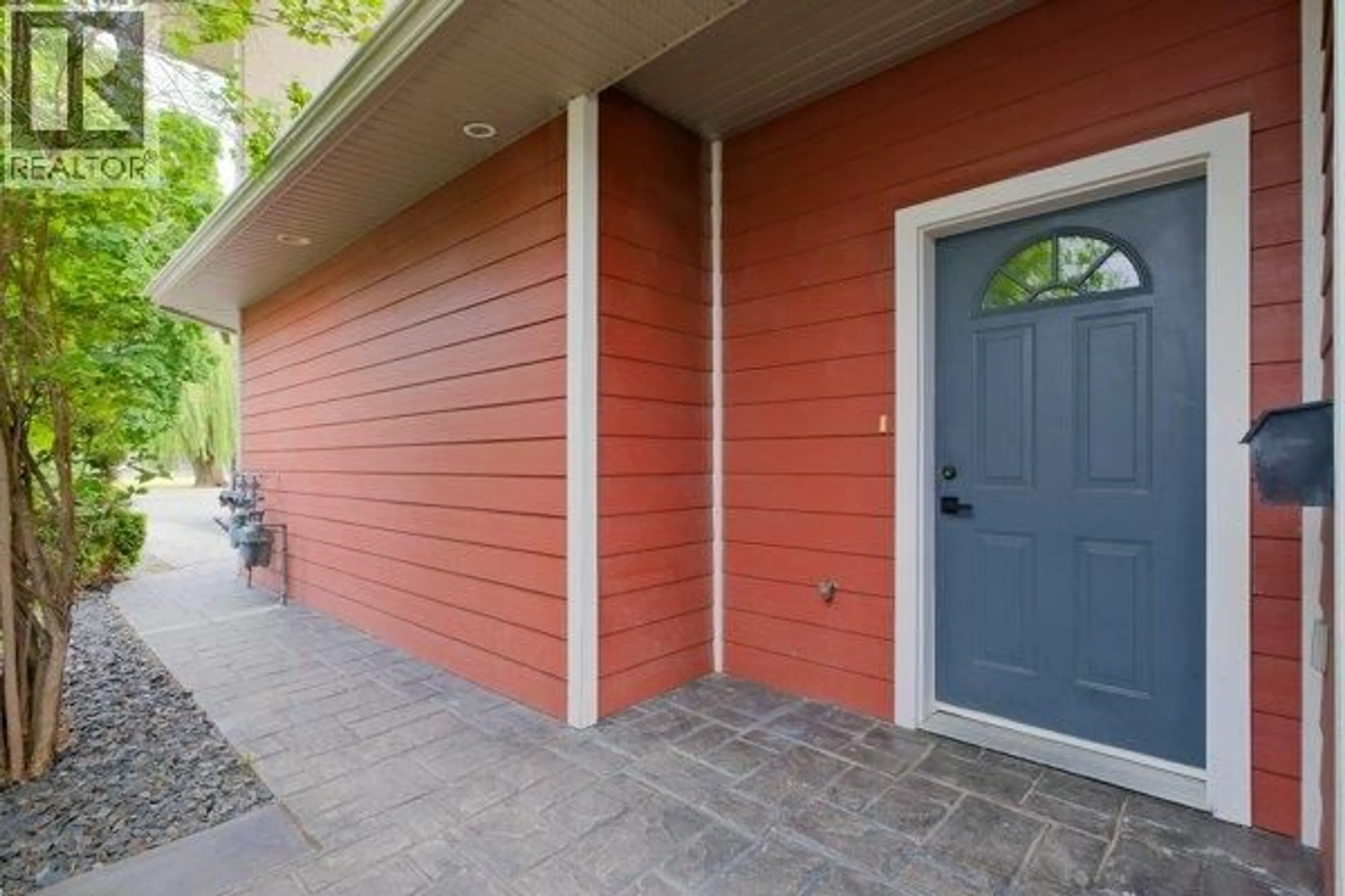 Unknown for 755 BIRCH AVENUE, Kelowna British Columbia V1Y5H3
