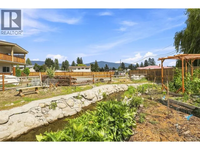 471 WOODWARD AVENUE, Merritt 5