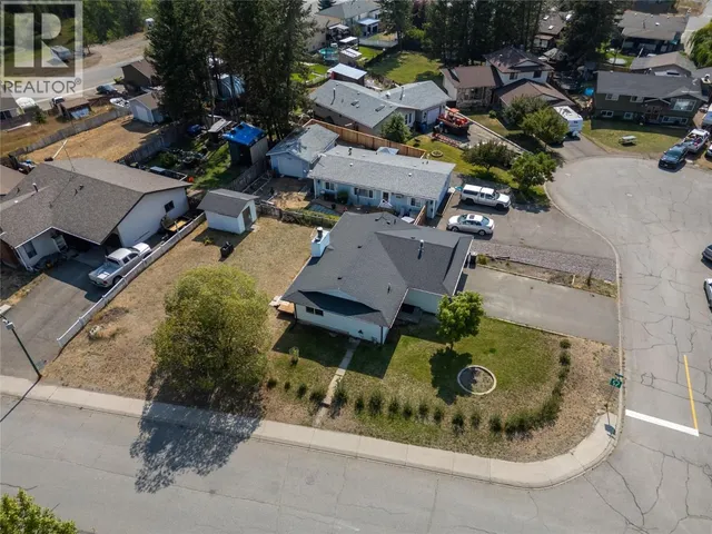 297 CHESTNUT COURT, Logan Lake 2