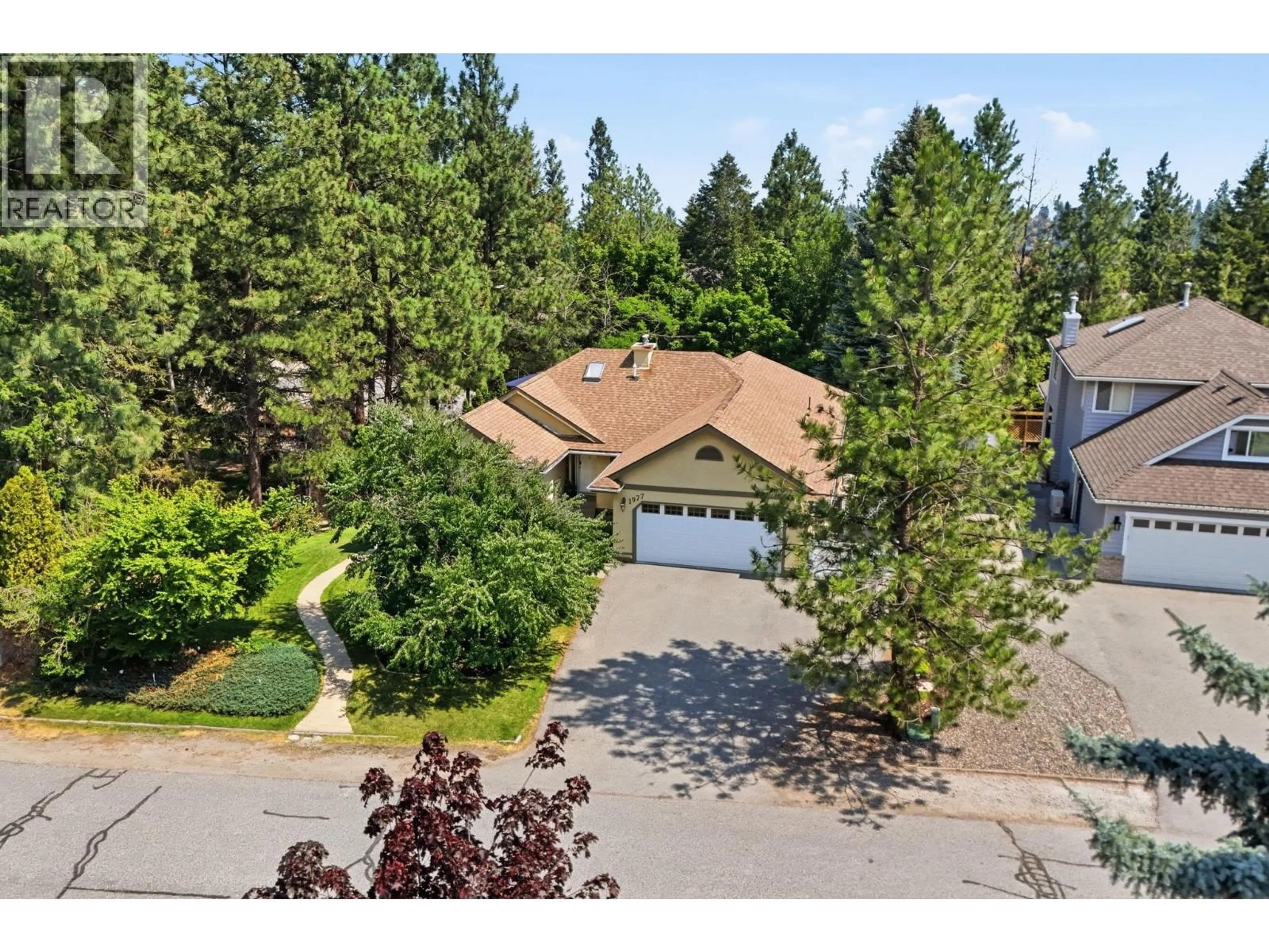 A pic from outside/outdoor area/front of a property/back of a property/a pic from drone, unknown for 1977 COVINGTON CRESCENT, West Kelowna British Columbia V1Z3M2