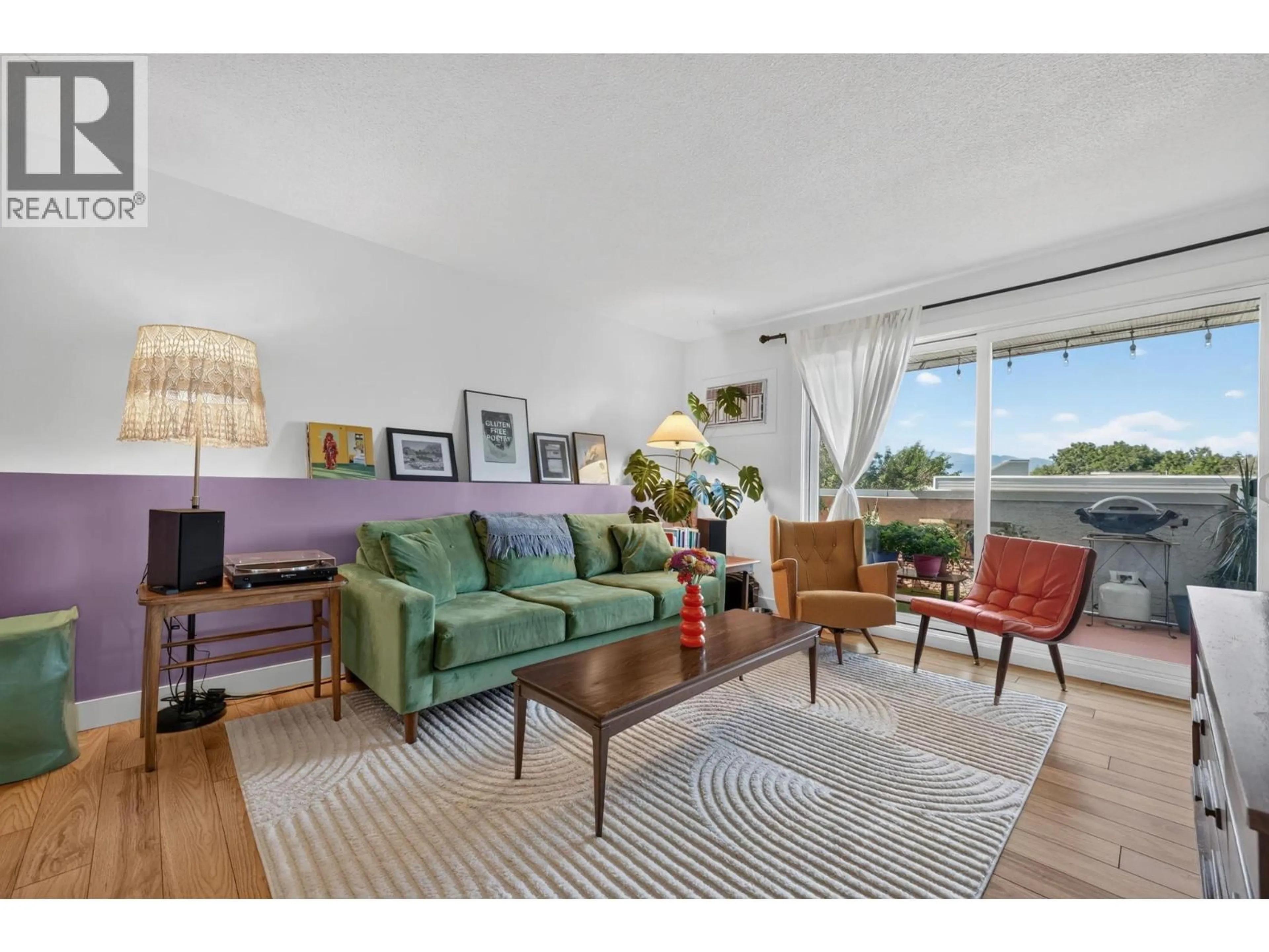 Living room with furniture, unknown for 336 - 495 ALL STAR COURT, Kelowna British Columbia V1X5N7