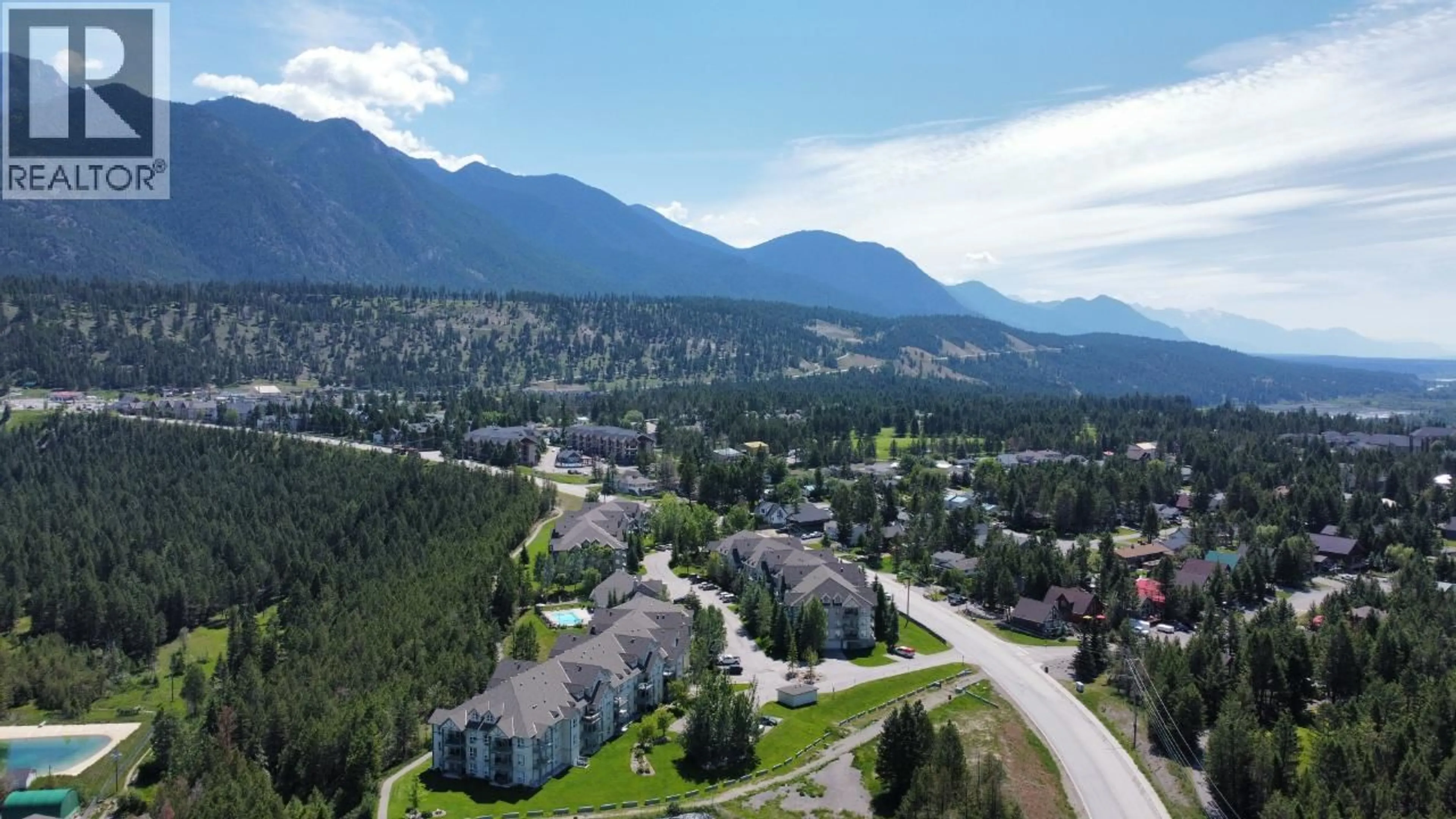 A pic from outside/outdoor area/front of a property/back of a property/a pic from drone, mountain view for 204 - 4765 FORSTERS LANDING ROAD, Radium Hot Springs British Columbia V0A1M0