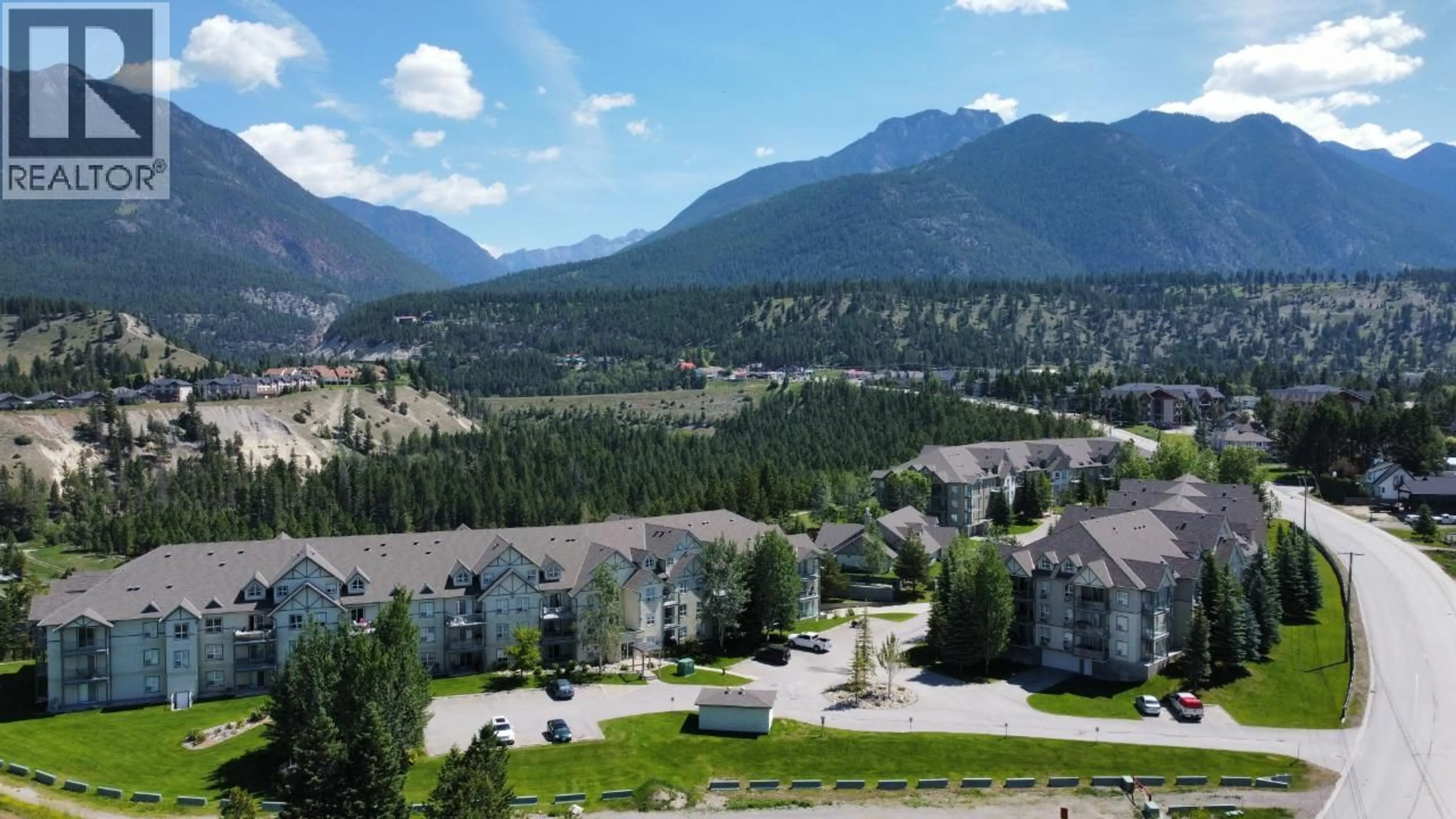 Unknown for 204 - 4765 FORSTERS LANDING ROAD, Radium Hot Springs British Columbia V0A1M0