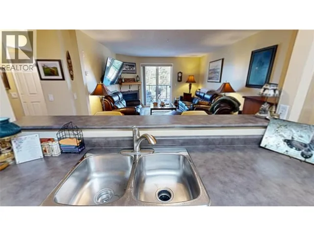 204 - 4765 FORSTERS LANDING ROAD, Radium Hot Springs 5