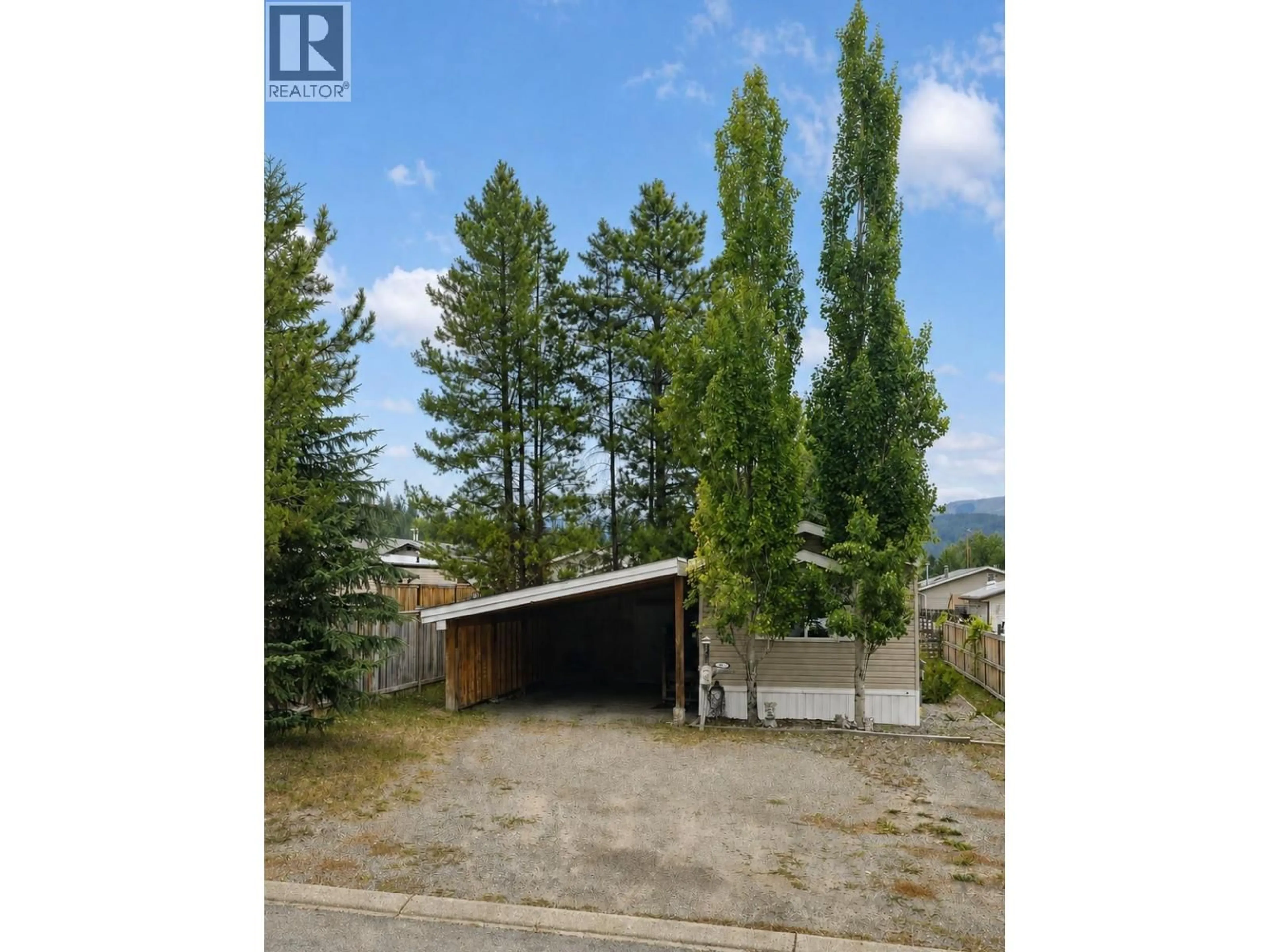 Shed for 45 DAWSON CRESCENT, Elkford British Columbia V0B1H0