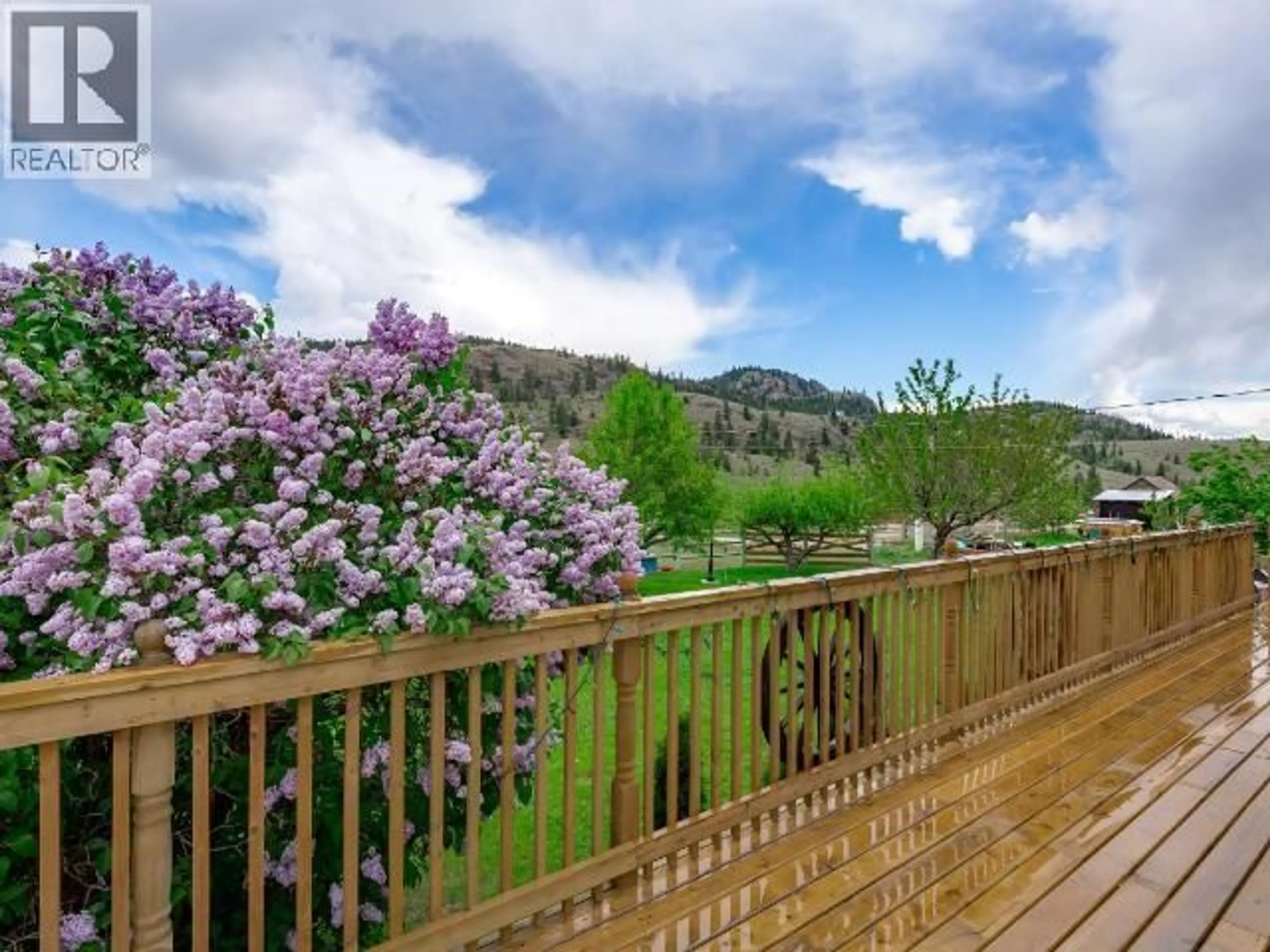 Patio, mountain view for 5208 TRANS CANADA HIGHWAY, Kamloops British Columbia V1S2A5