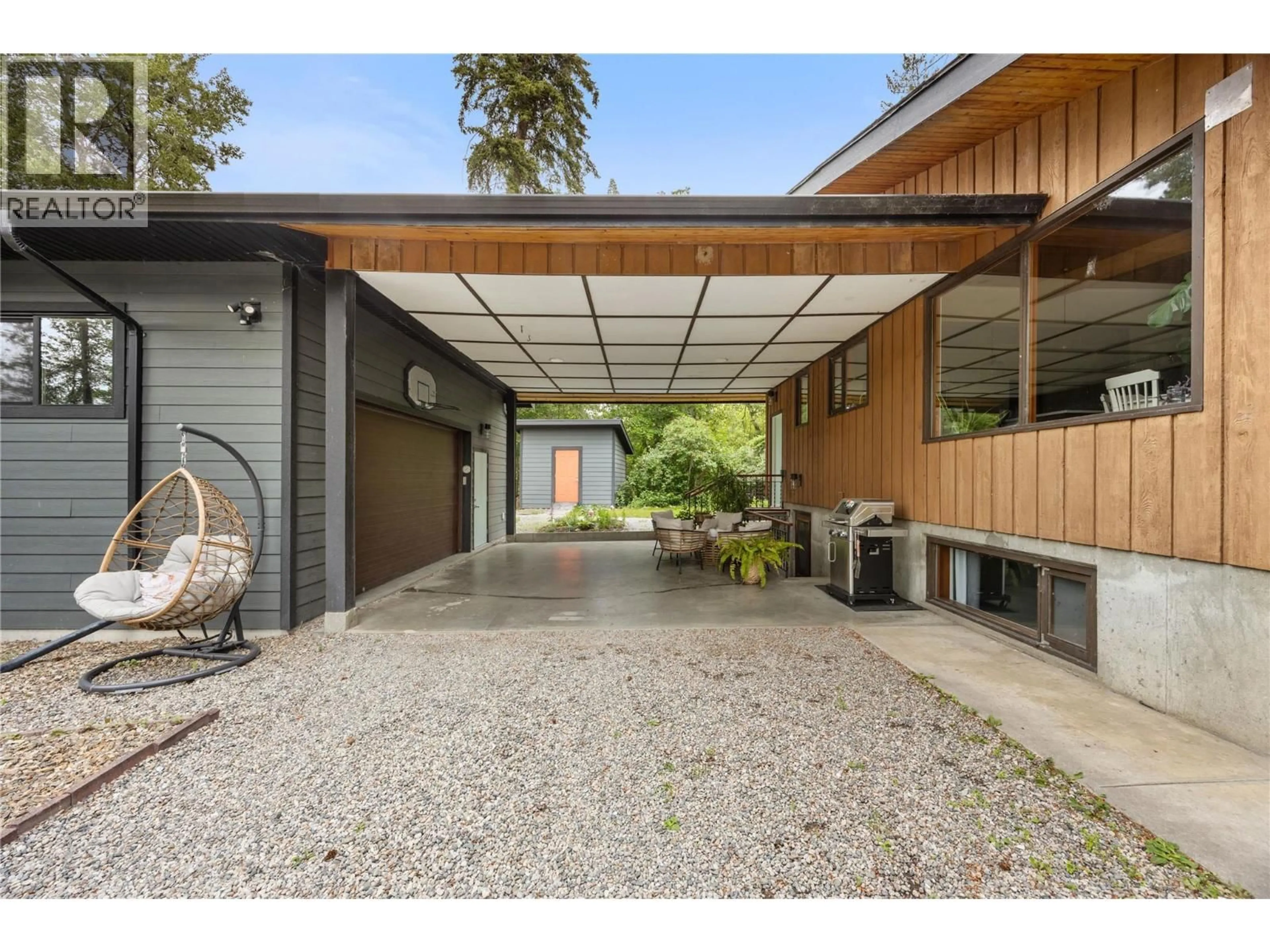 Unknown for 3153 HALL ROAD, Kelowna British Columbia V1W2R8
