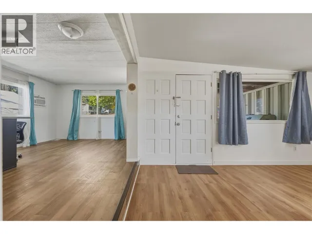 16 - 4137 SPALLUMCHEEN DRIVE, Spallumcheen 5