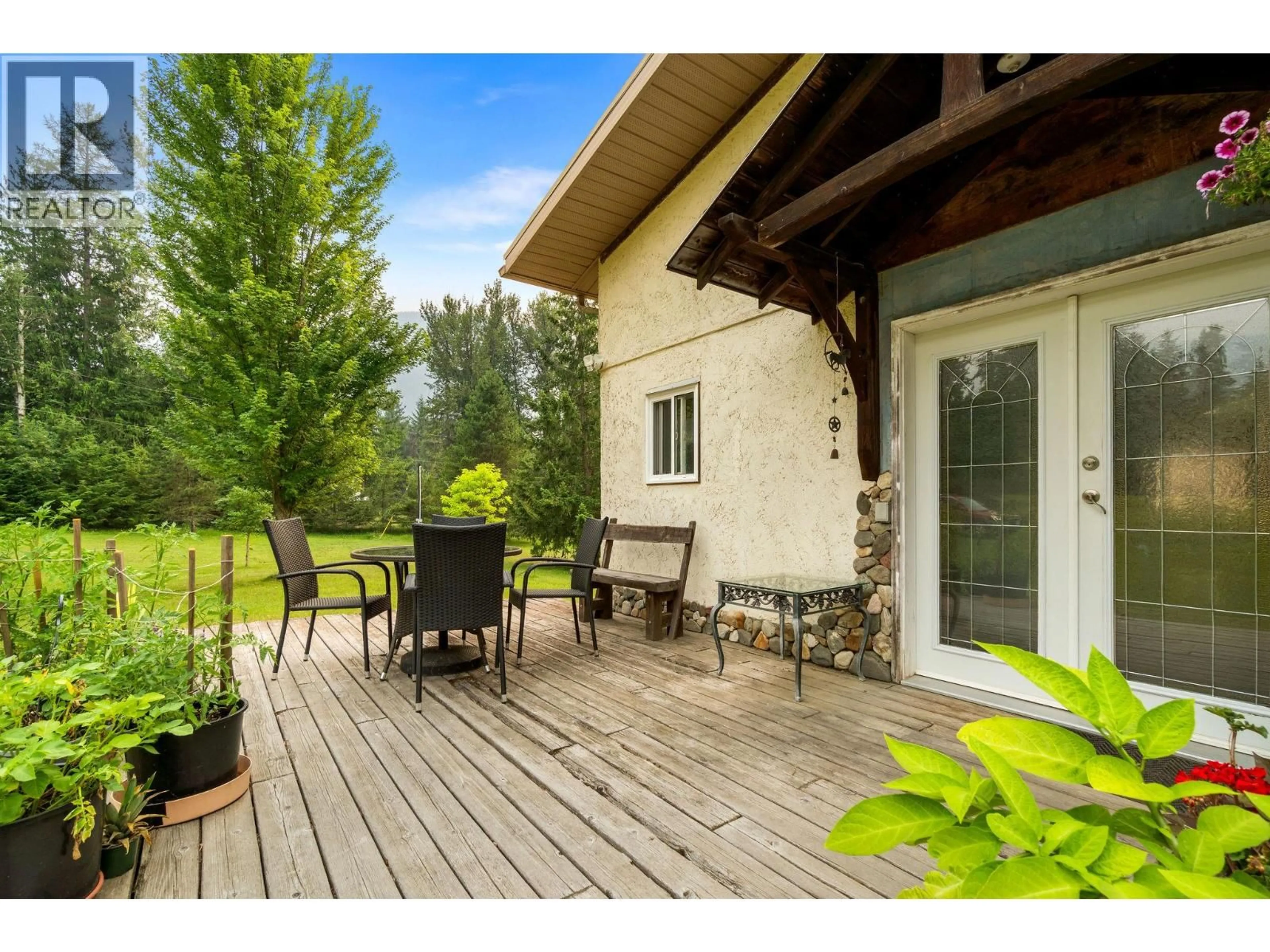 Patio, unknown for 118 BAKER ROAD, Burton British Columbia V0G1R0