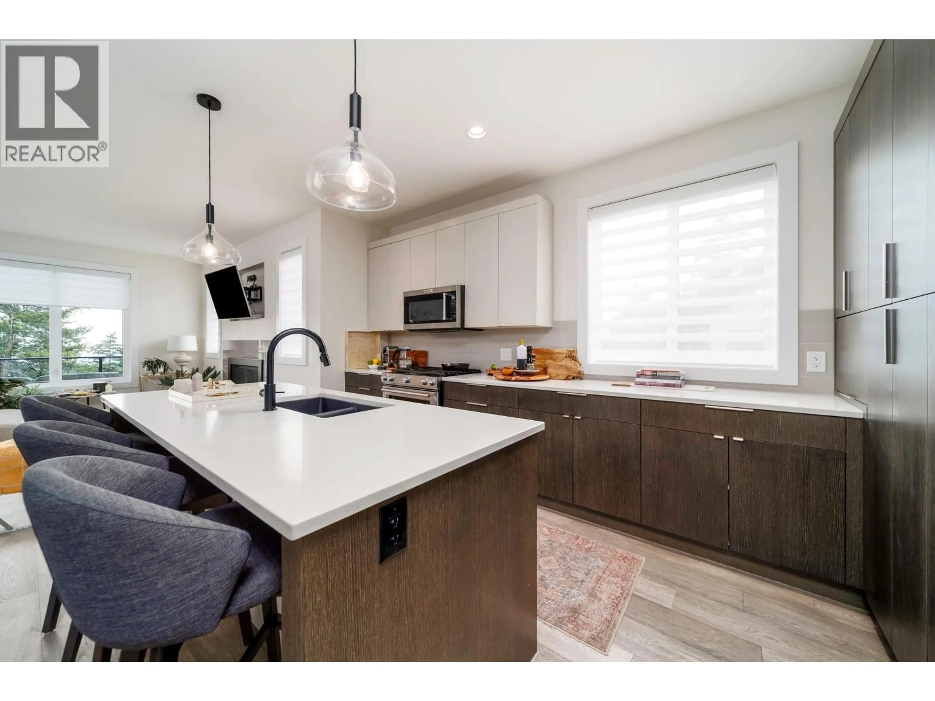 Open concept kitchen, unknown for 2 - 1349 ROCKY POINT DRIVE, Kelowna British Columbia V1V0B5
