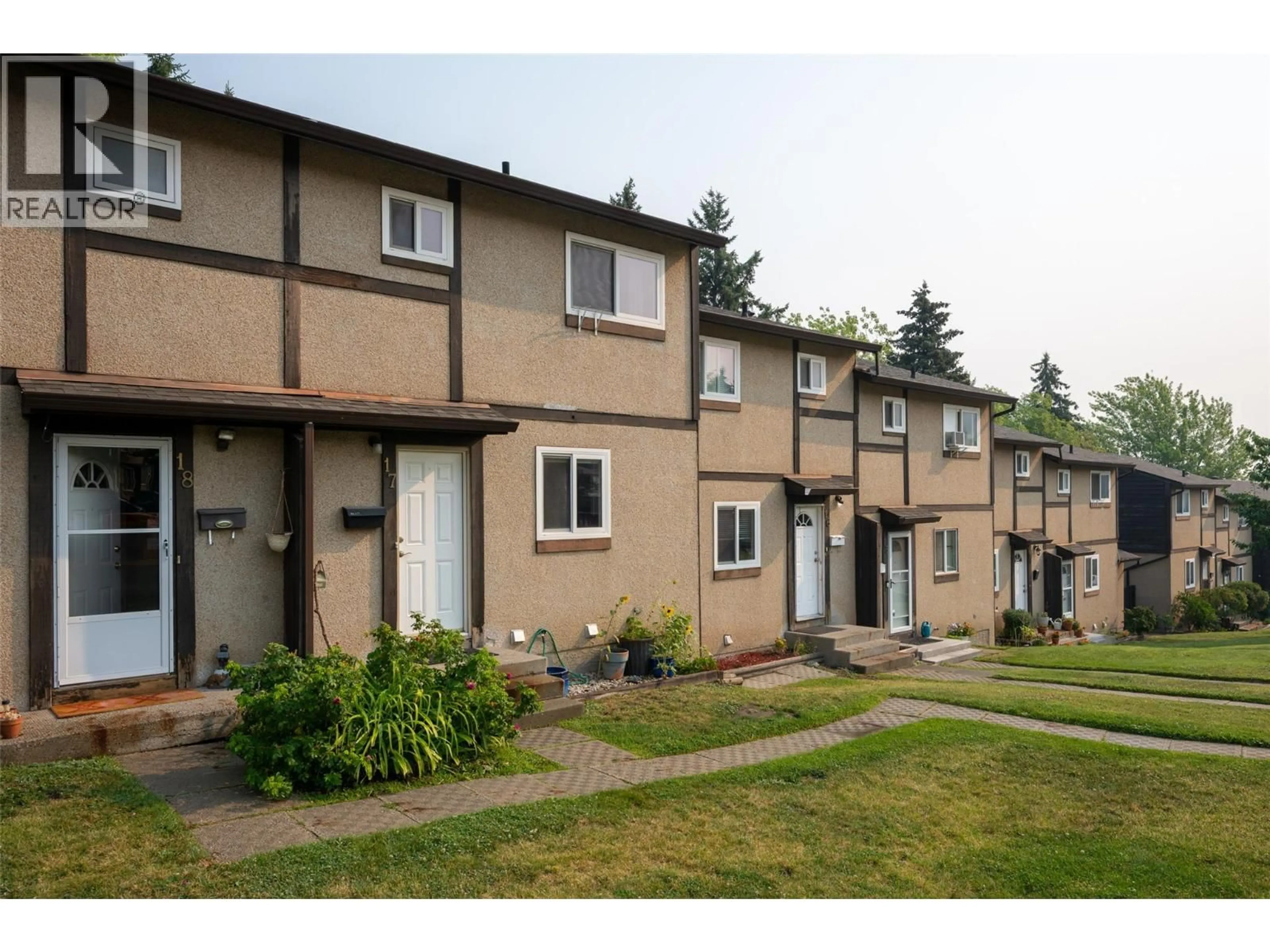 Unknown for 17 - 1605 SUMMIT DRIVE, Kamloops British Columbia V2E2A5