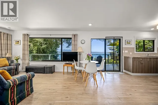 3845 SHINGLE SPIT ROAD, Hornby Island 5