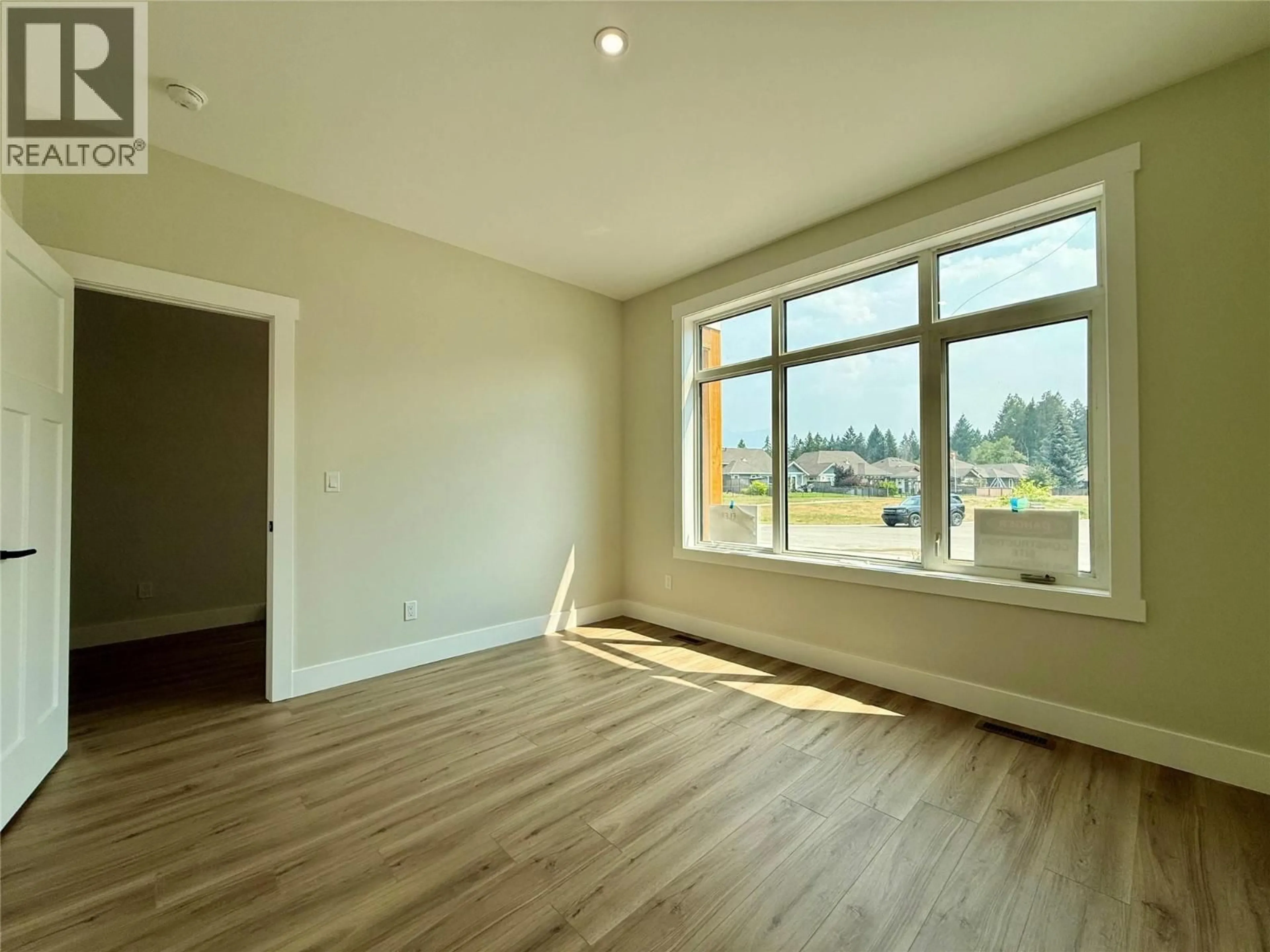 A pic of a room for 1814 FOXWOOD TRAIL, Windermere British Columbia V0B2L2