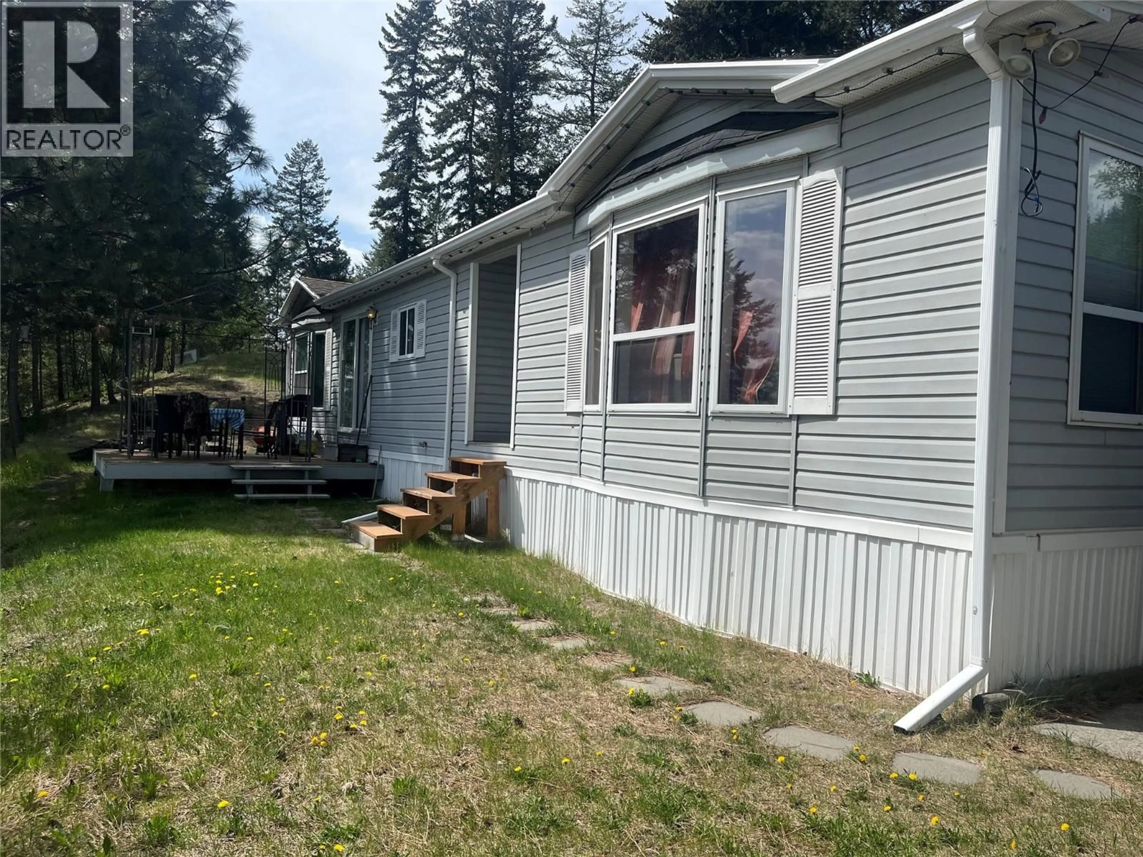 Home with vinyl exterior material, unknown for 1985 WARREN ROAD, Pritchard British Columbia V0E2P0