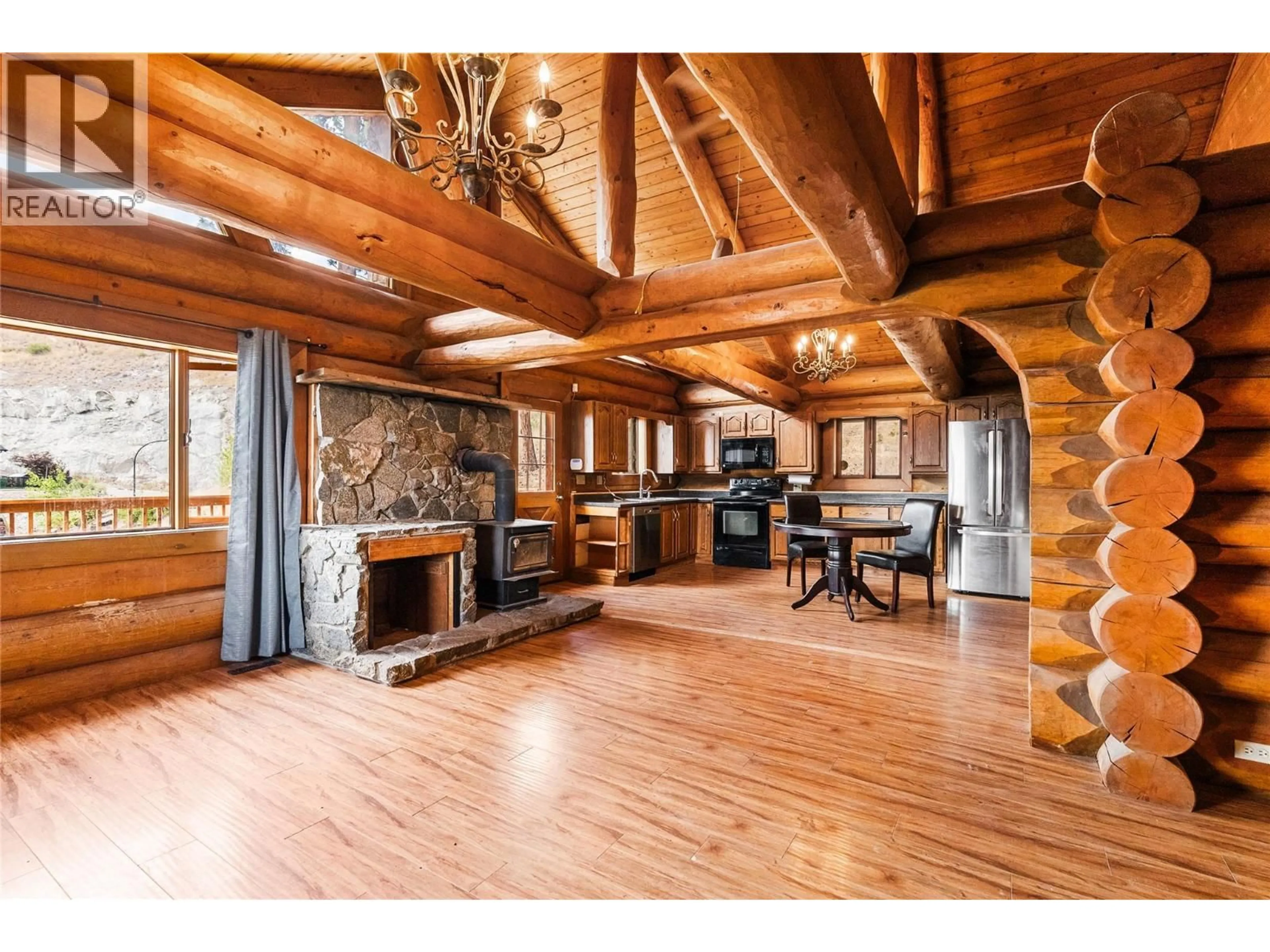 Unknown for 5876 VICTORIA STREET, Peachland British Columbia V0H1X4