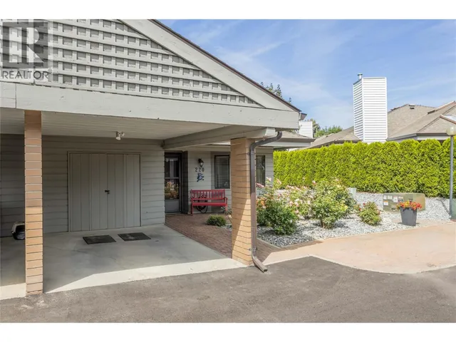 220 - 1765 LECKIE ROAD, Kelowna 3
