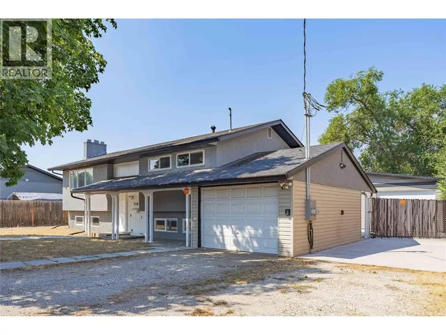 240 PETCH ROAD, Kelowna 2