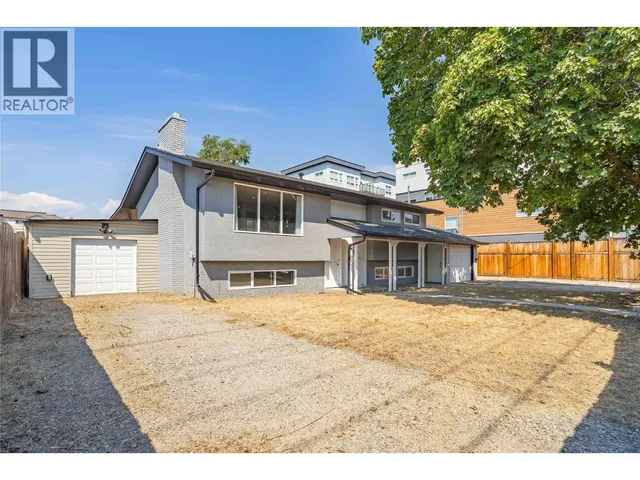 240 PETCH ROAD, Kelowna 4