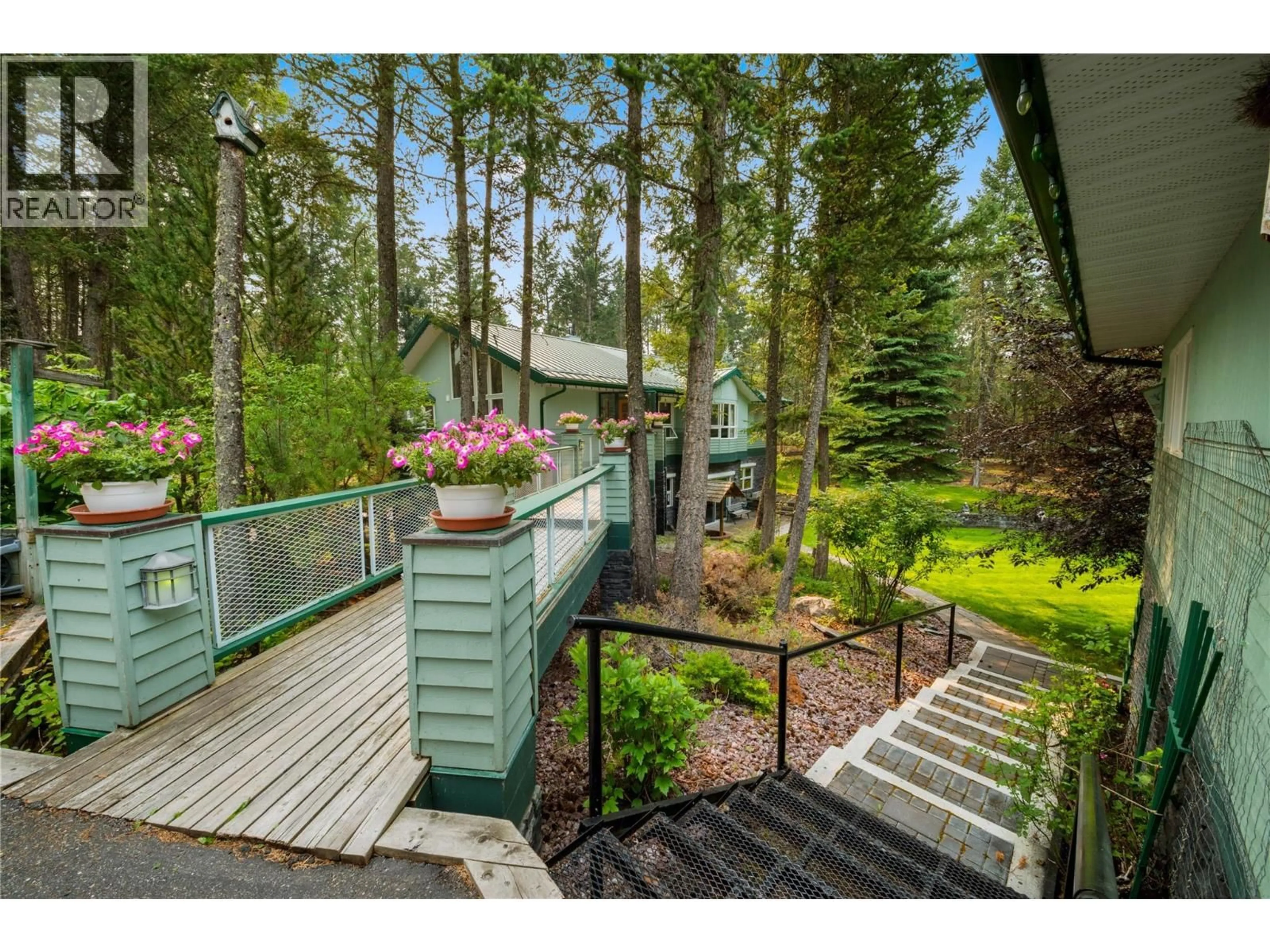 Unknown for 8038 MCINTOSH LOOP ROAD, Dry Gulch British Columbia V0A1M0