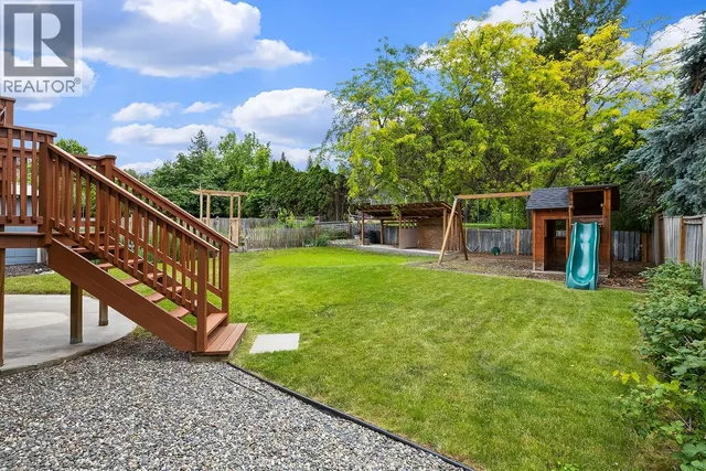 851 HAMMER AVENUE, Kelowna 5