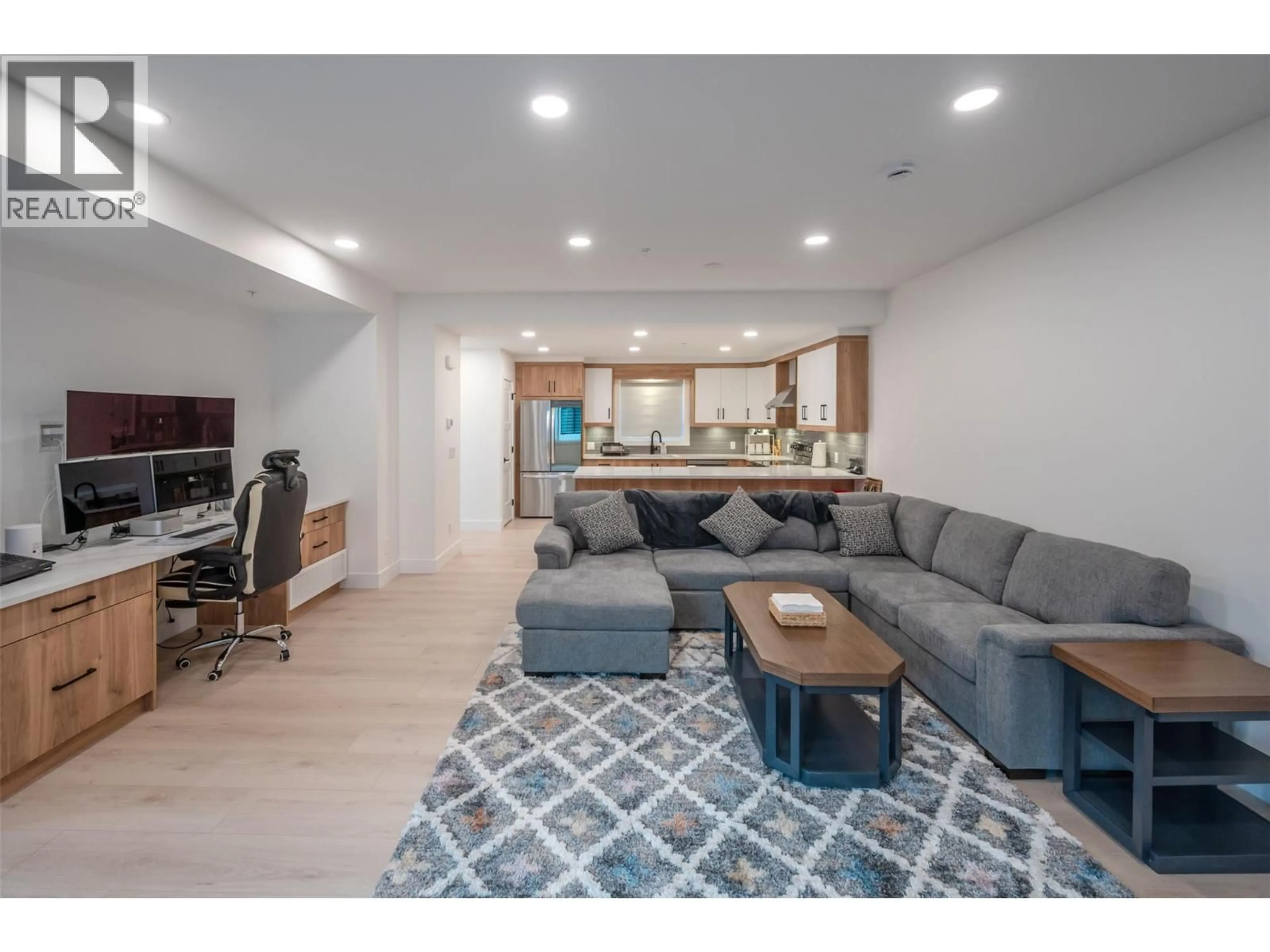Living room with furniture, unknown for 106 - 10615 ELLIOTT STREET, Summerland British Columbia V0H1Z2