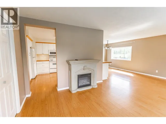 461 HANNA ROAD, Pouce Coupe 5