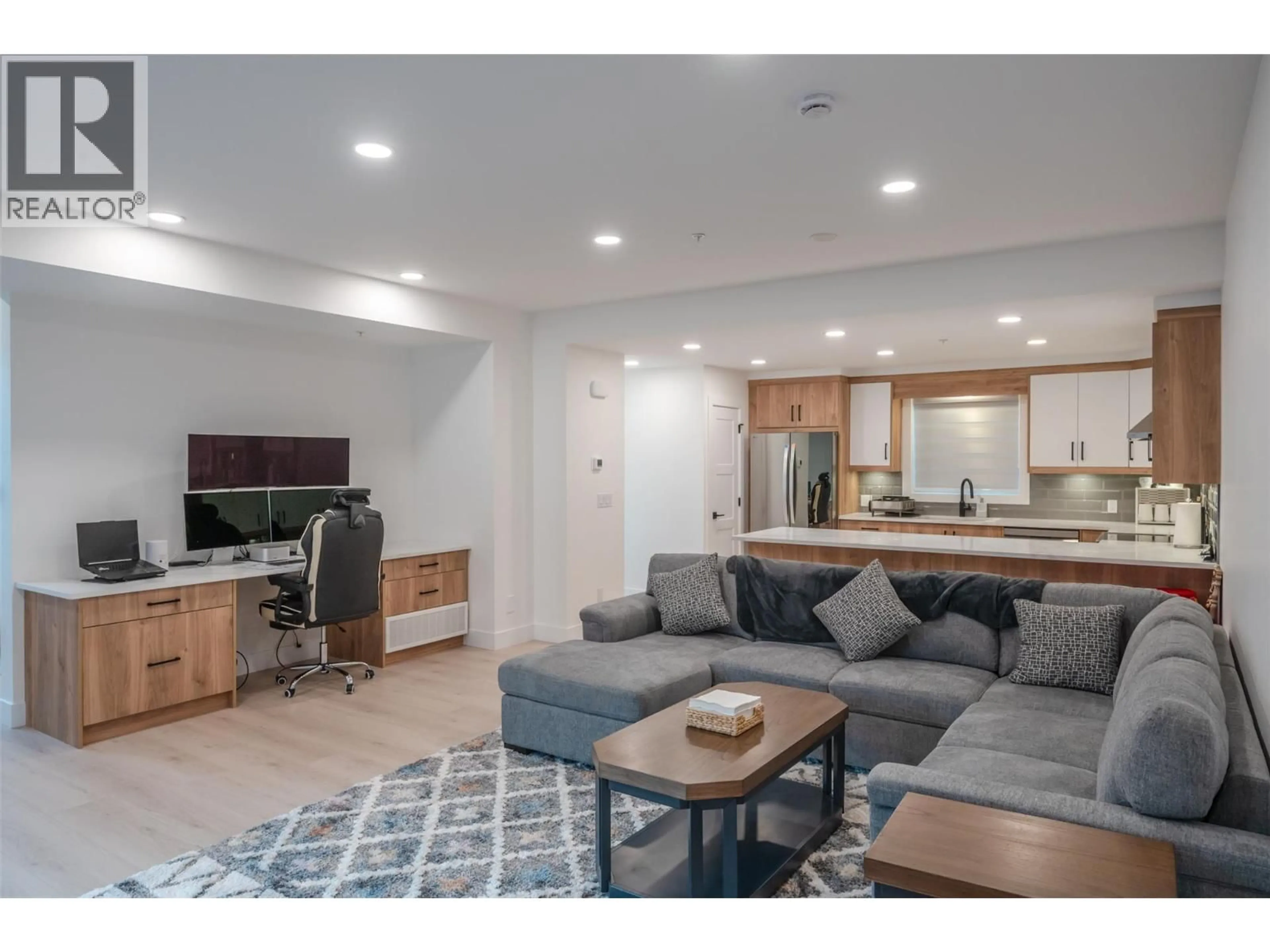 Living room with furniture, unknown for 109 - 10615 ELLIOTT STREET, Summerland British Columbia V0H1Z2