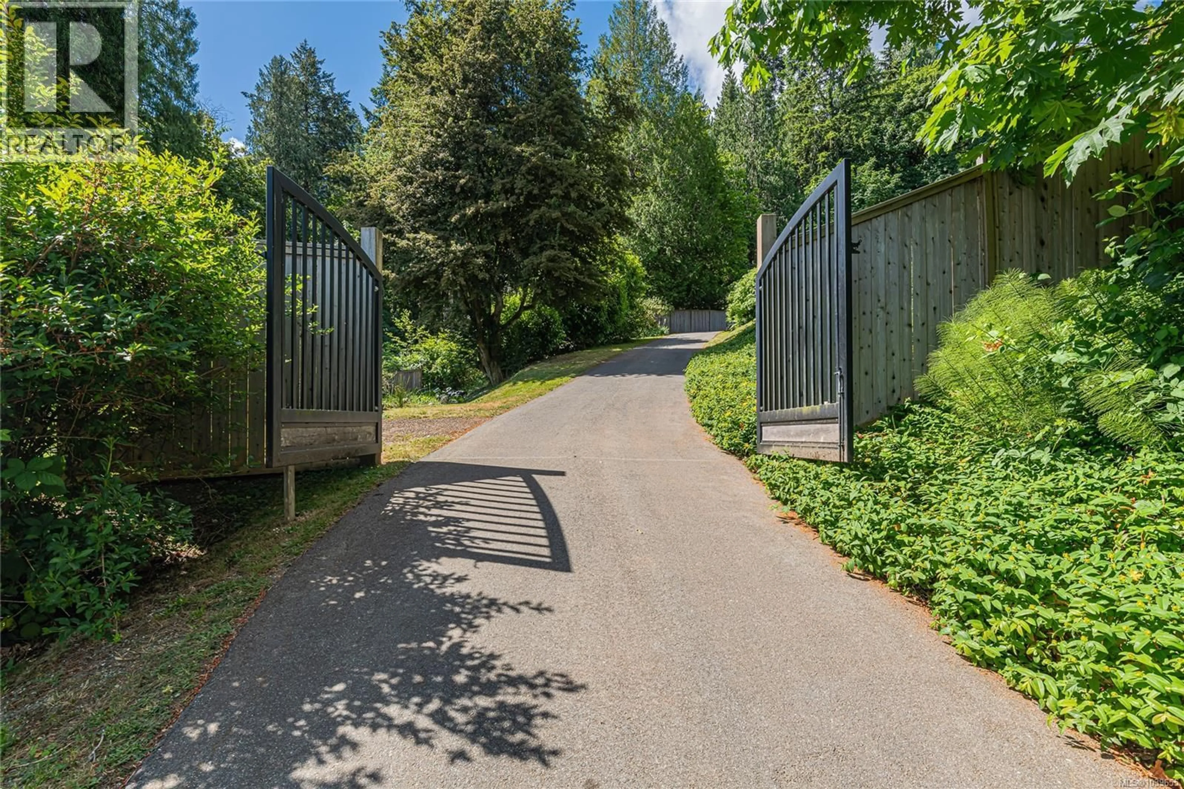 Unknown for 670 WALKERS HOOK ROAD, Salt Spring British Columbia V8K1N6