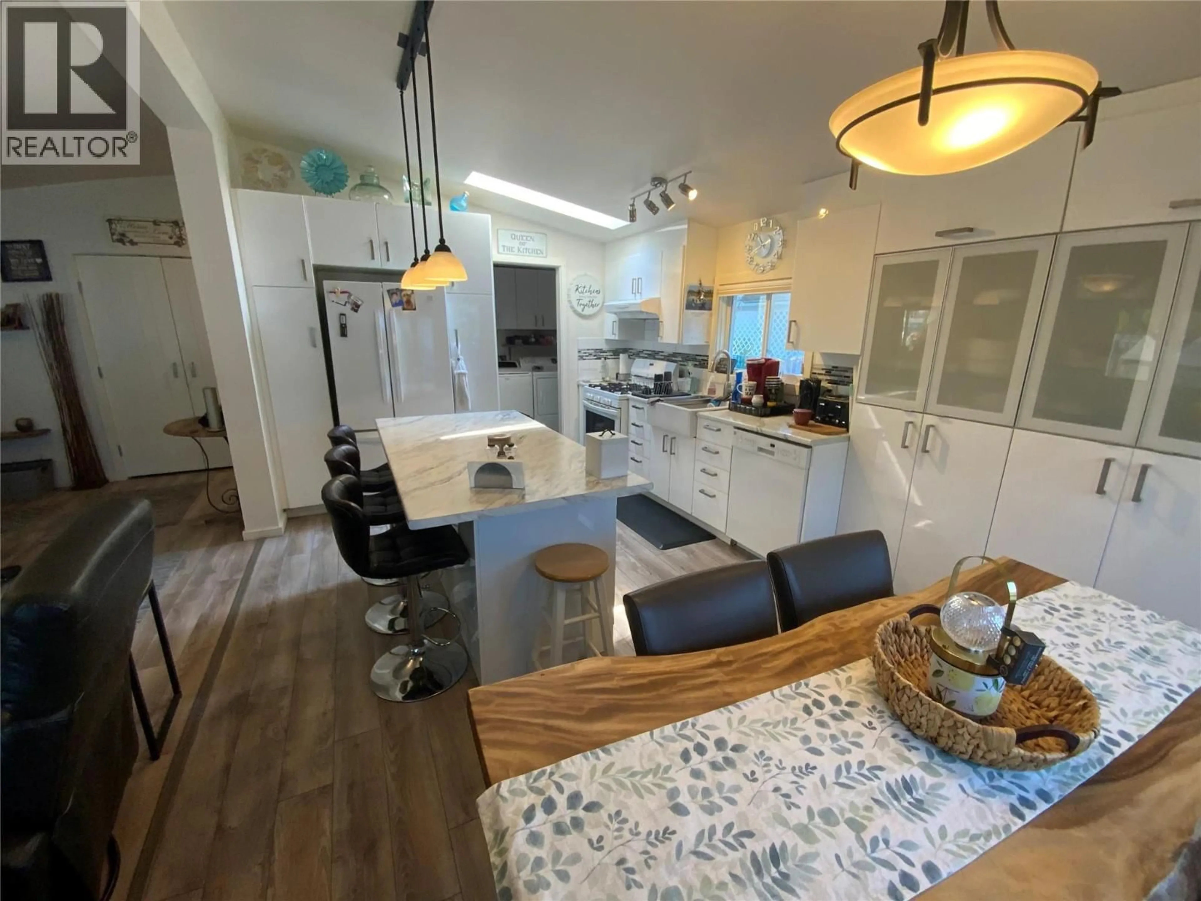 Open concept kitchen, unknown for 45 - 999 BURNABY AVENUE, Penticton British Columbia V2A1G7
