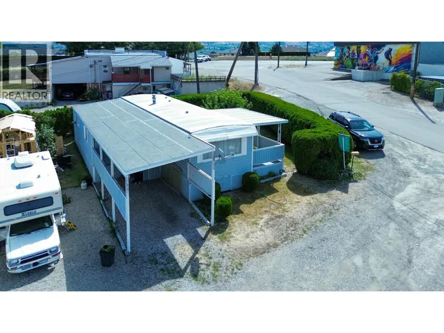 1A - 9904 74TH AVENUE, Osoyoos 3