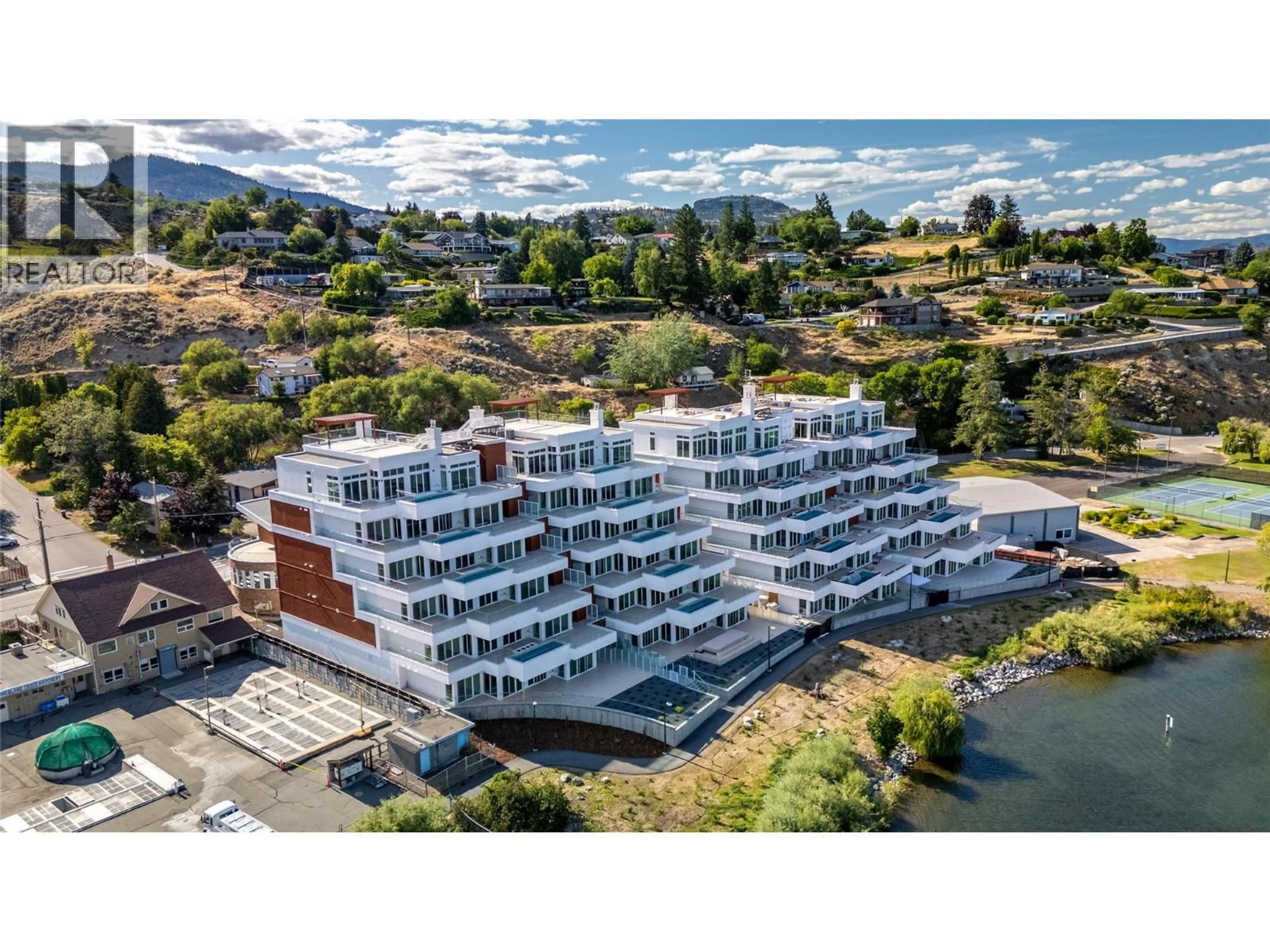 A pic from outside/outdoor area/front of a property/back of a property/a pic from drone, building for 201 - 13419 LAKESHORE DRIVE SOUTH, Summerland British Columbia V0H1Z1
