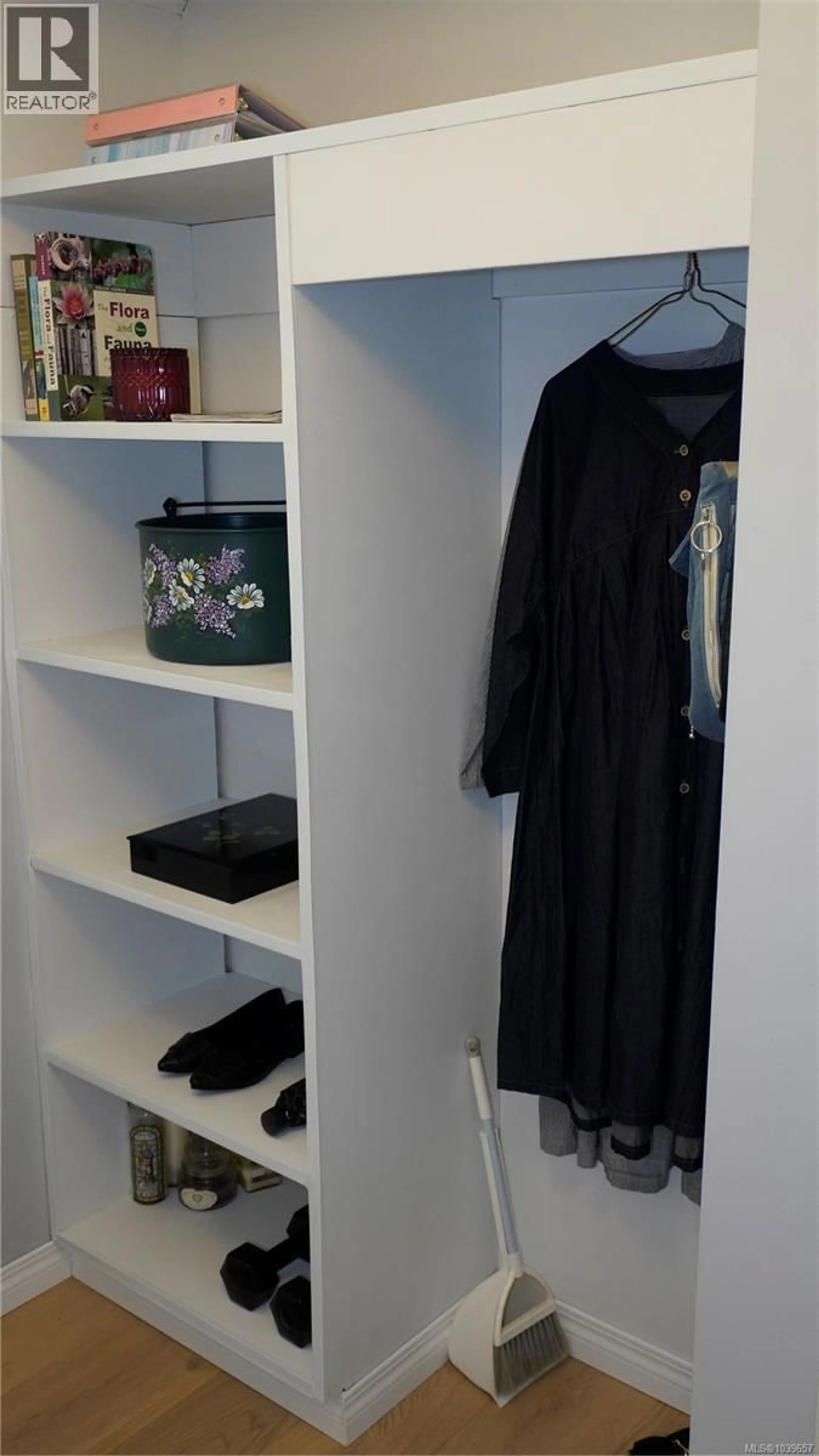Storage room or clothes room or walk-in closet for 28 - 278 ISLAND HIGHWAY, View Royal British Columbia V9B1G5