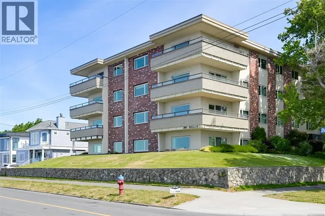 104 - 360 DALLAS ROAD, Victoria 3