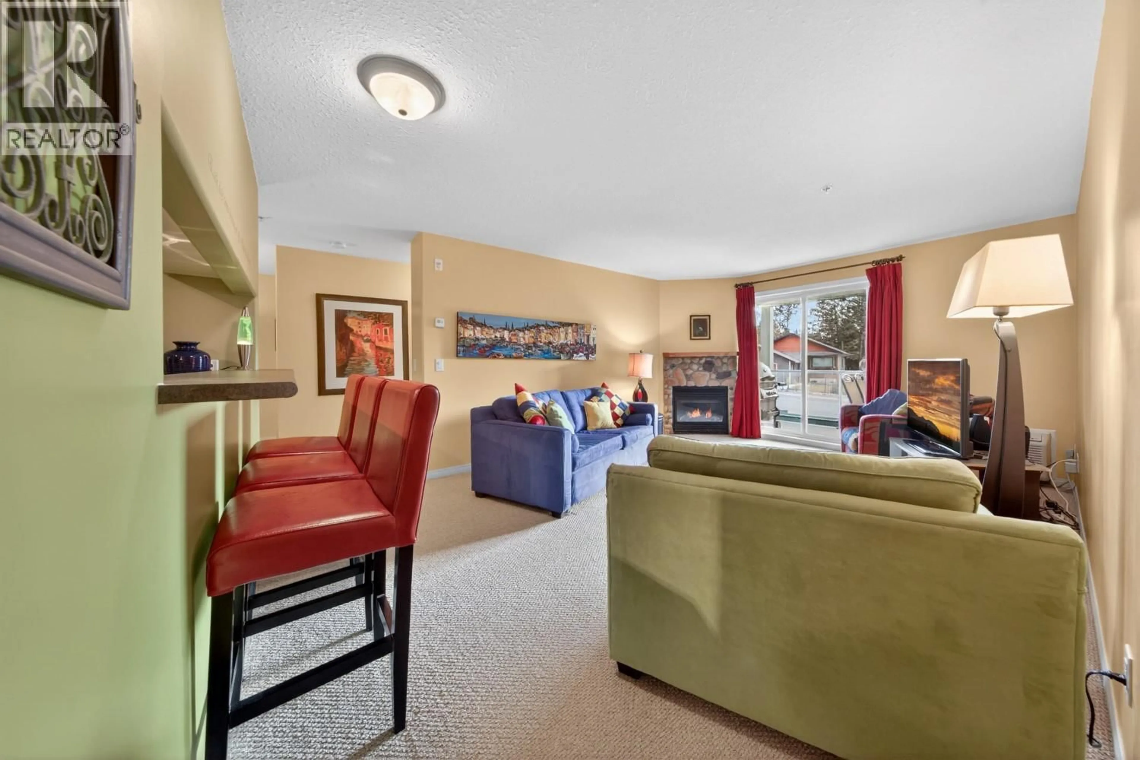 Living room with furniture, unknown for 205 - 4767 FORSTERS LANDING ROAD, Radium Hot Springs British Columbia V0A1M0